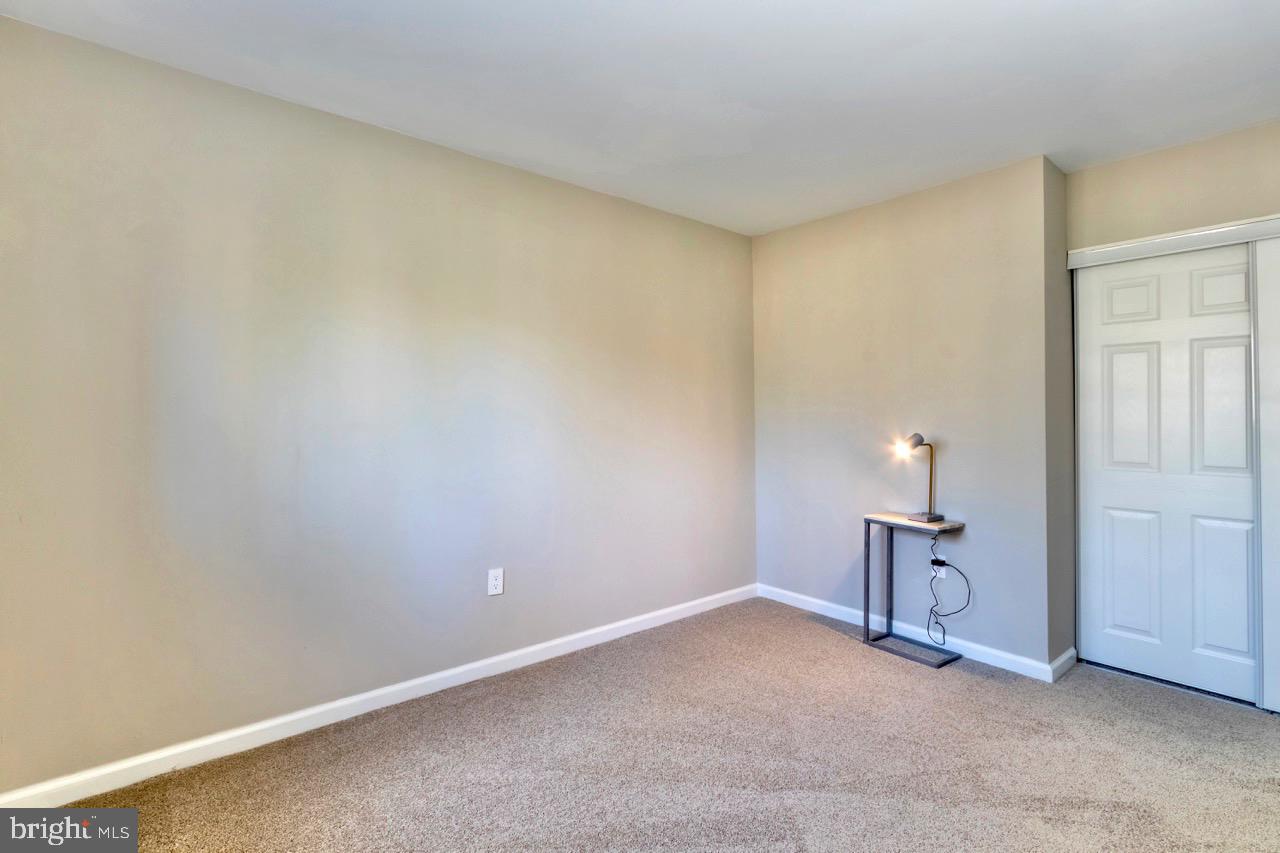 BURKE CENTRE - Residential