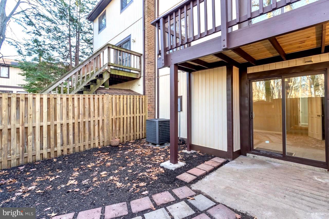 BURKE CENTRE - Residential