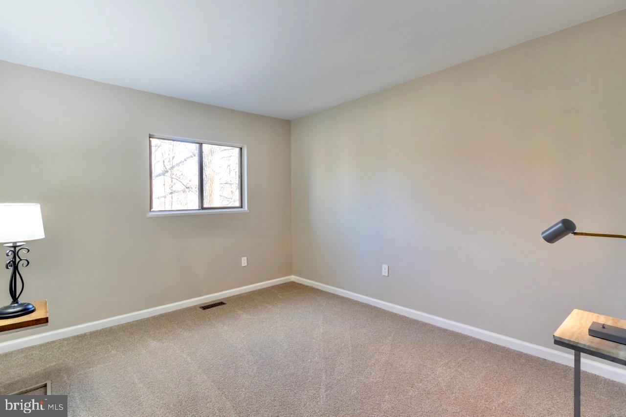 BURKE CENTRE - Residential