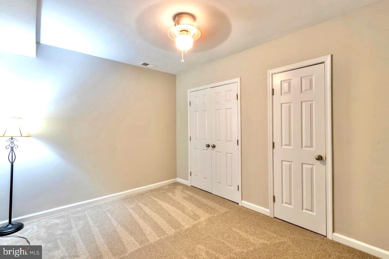 BURKE CENTRE - Residential