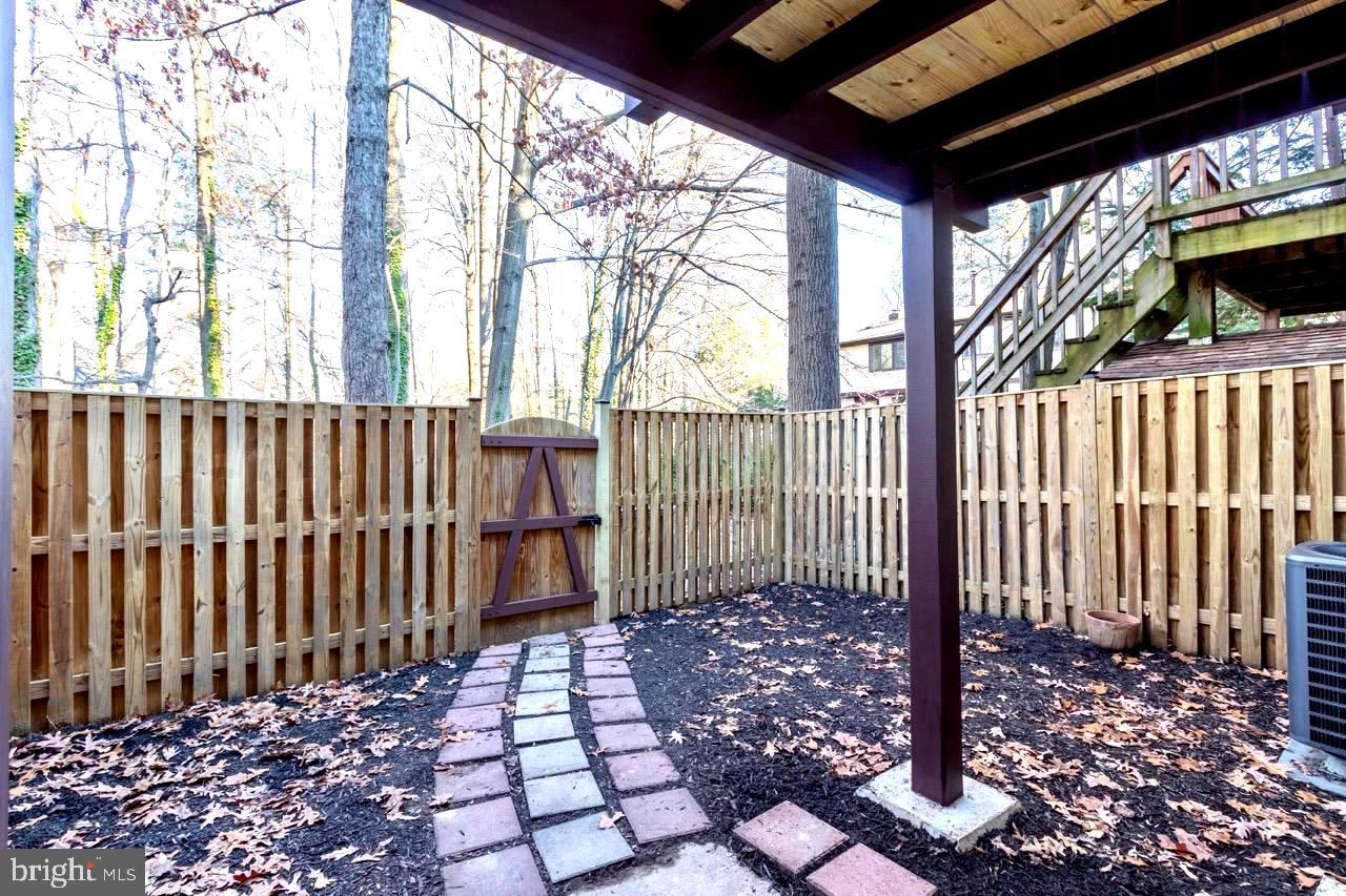 BURKE CENTRE - Residential