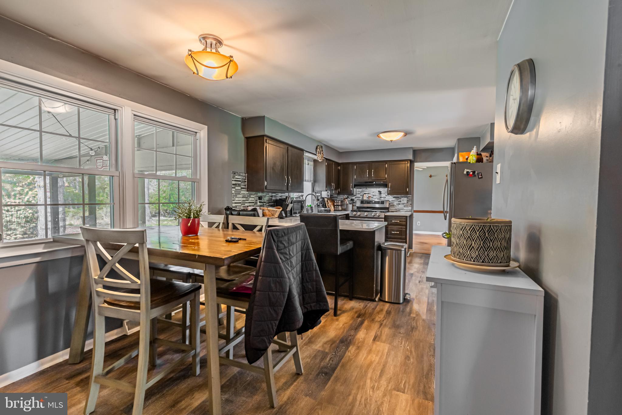 34 RIDGEVIEW AVENUE