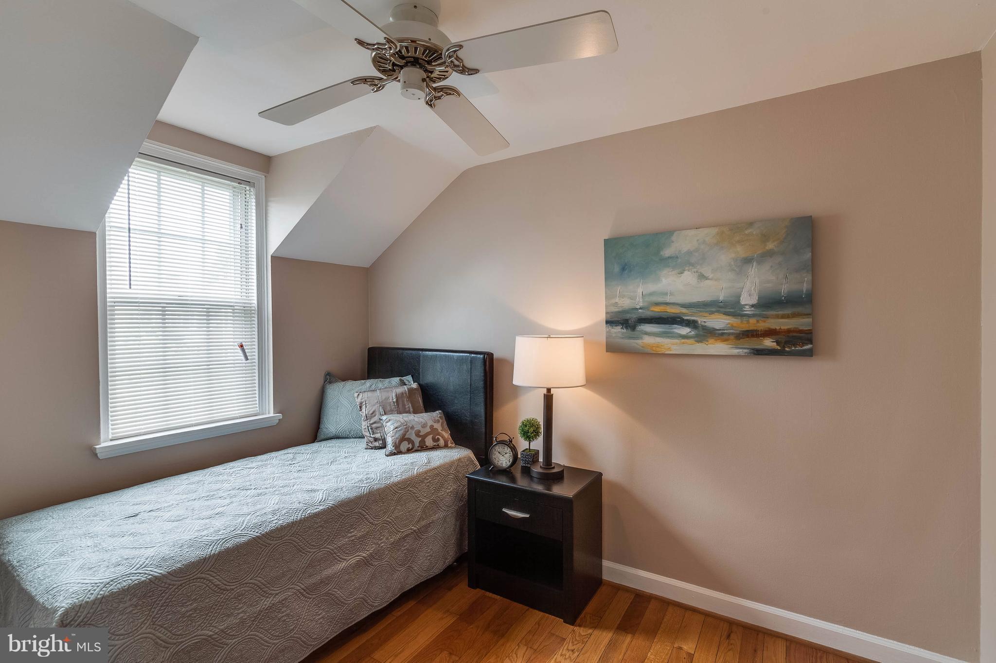 FAIRLINGTON MEWS - Residential