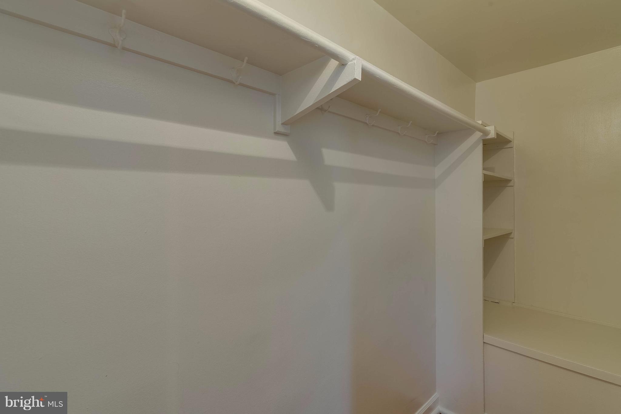 FAIRLINGTON MEWS - Residential