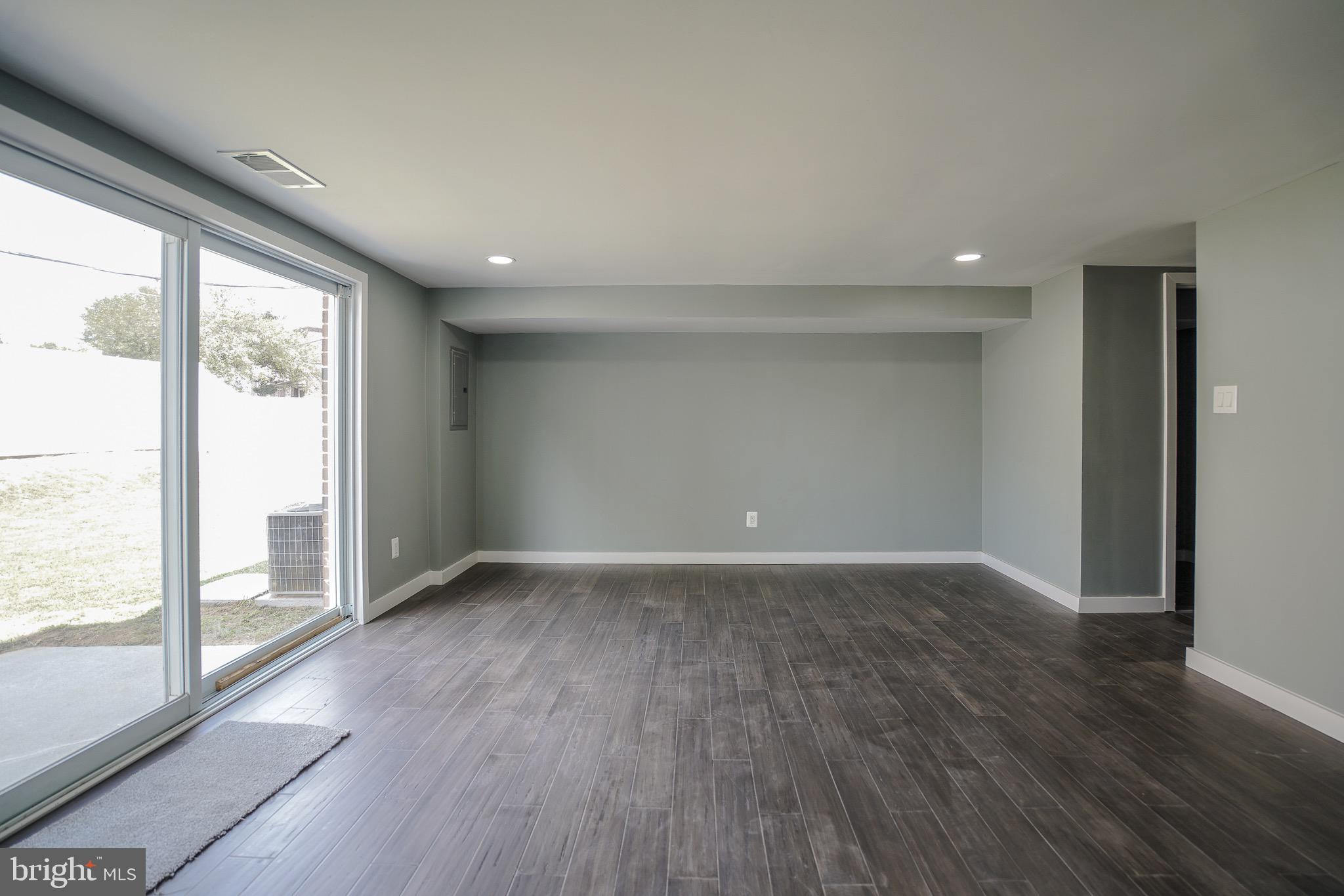 PARKWOOD - Residential