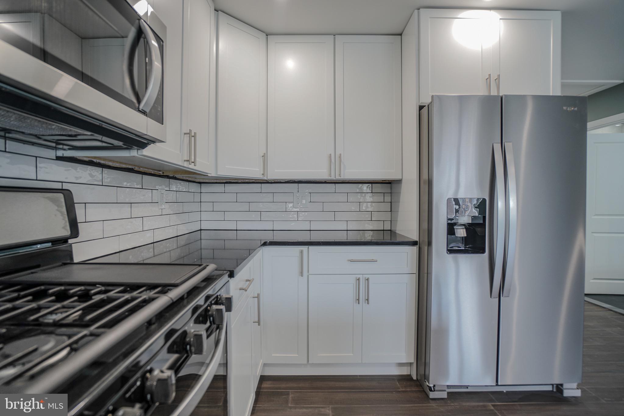 PARKWOOD - Residential