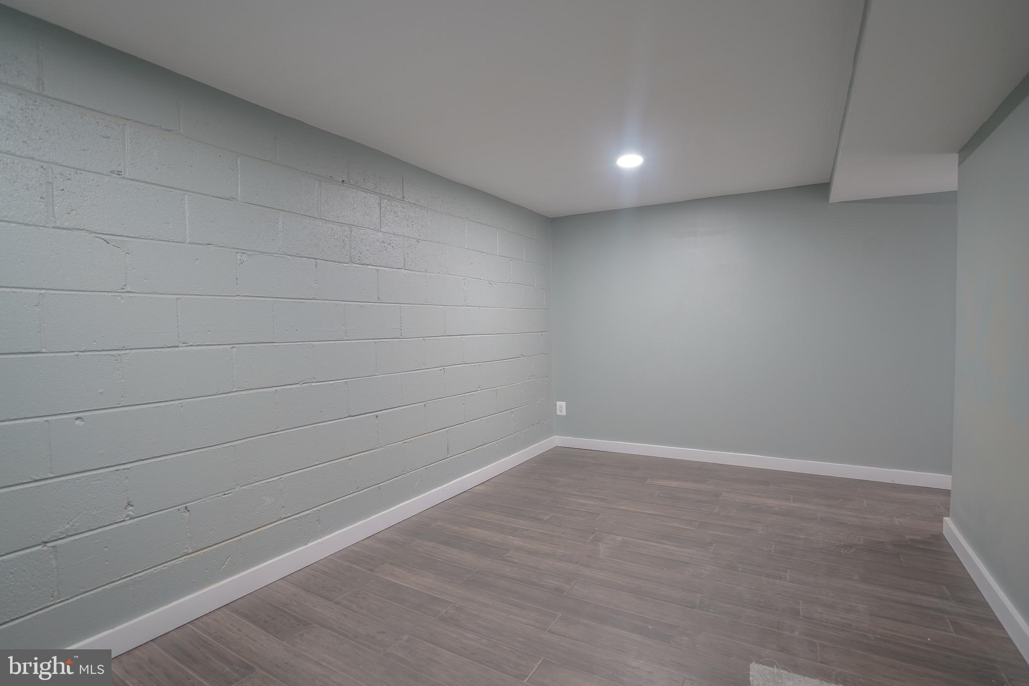 PARKWOOD - Residential