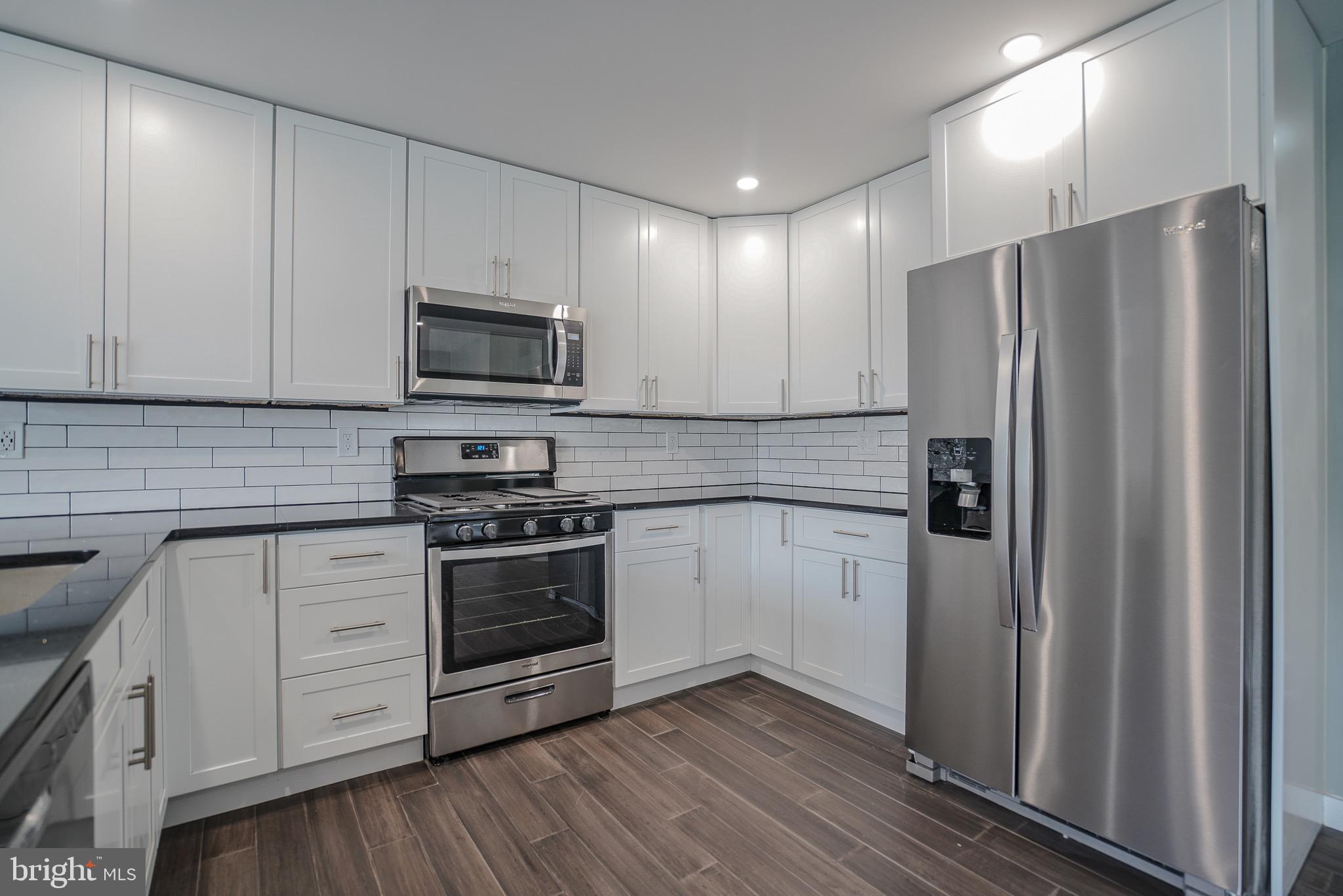 PARKWOOD - Residential