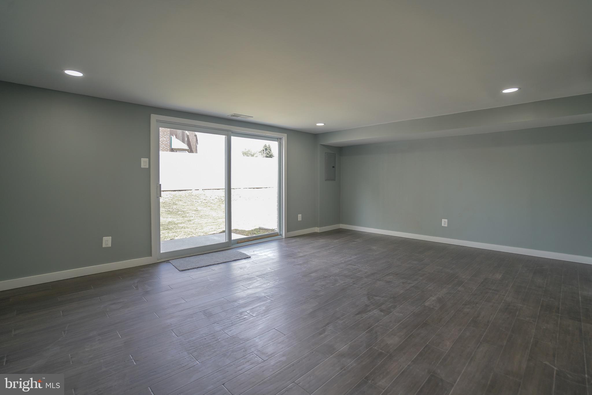 PARKWOOD - Residential