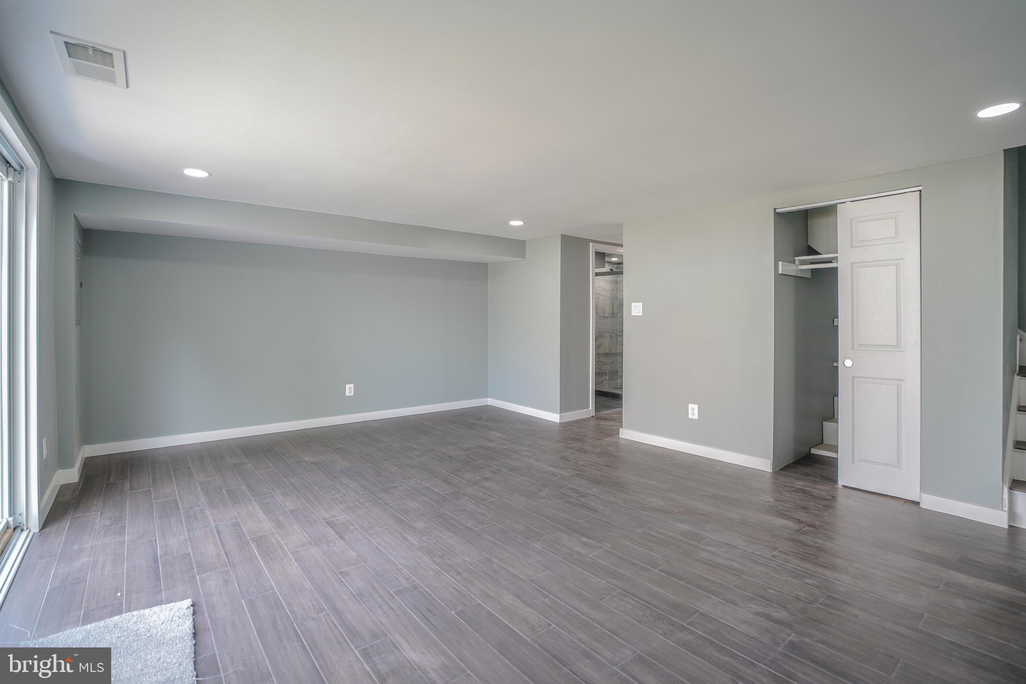 PARKWOOD - Residential