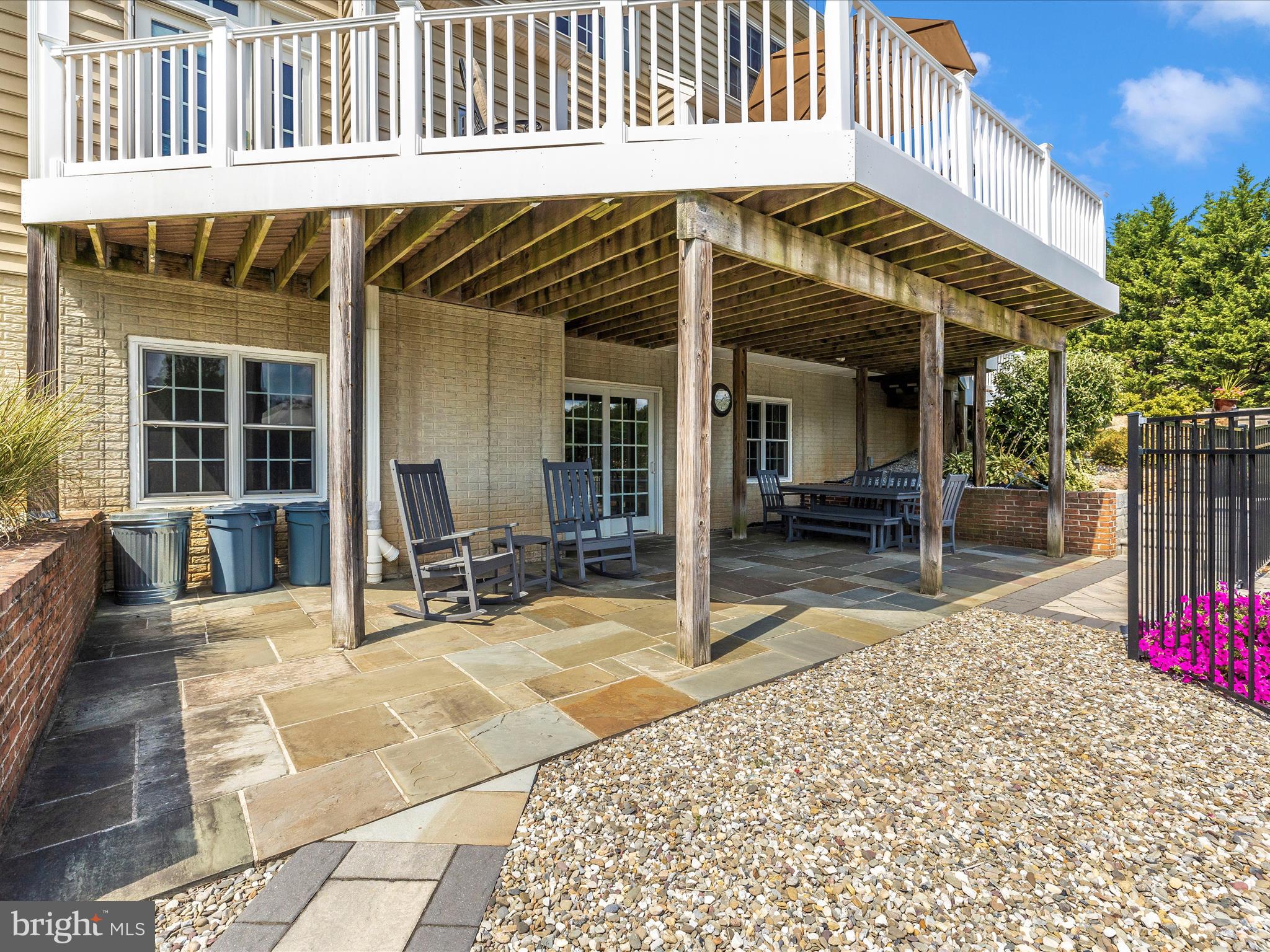 CAROLINES CROSSING - Residential