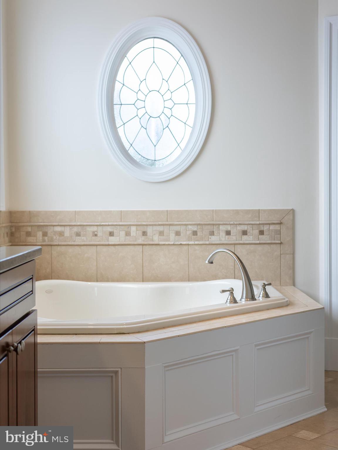 CAROLINES CROSSING - Residential