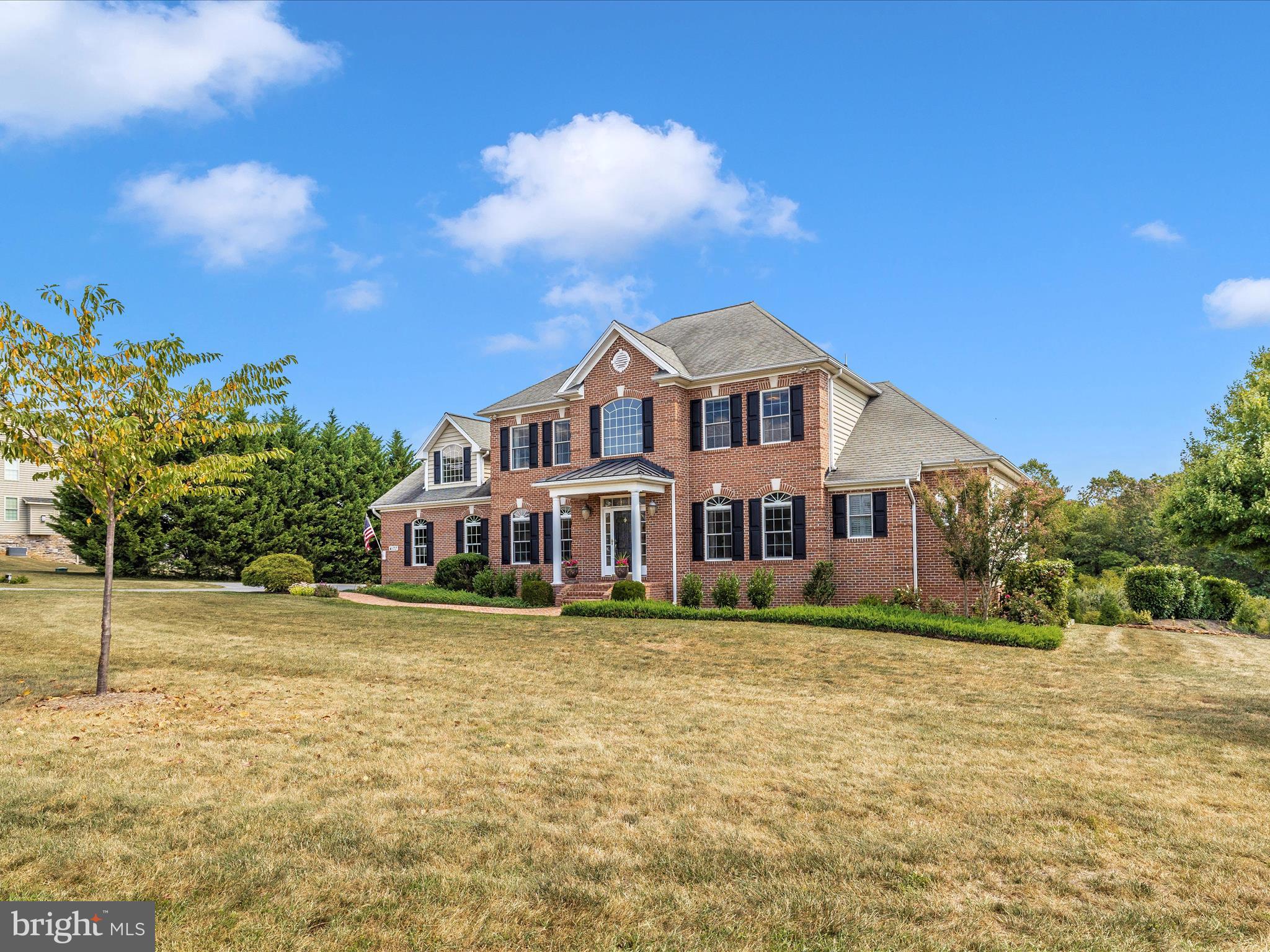 CAROLINES CROSSING - Residential