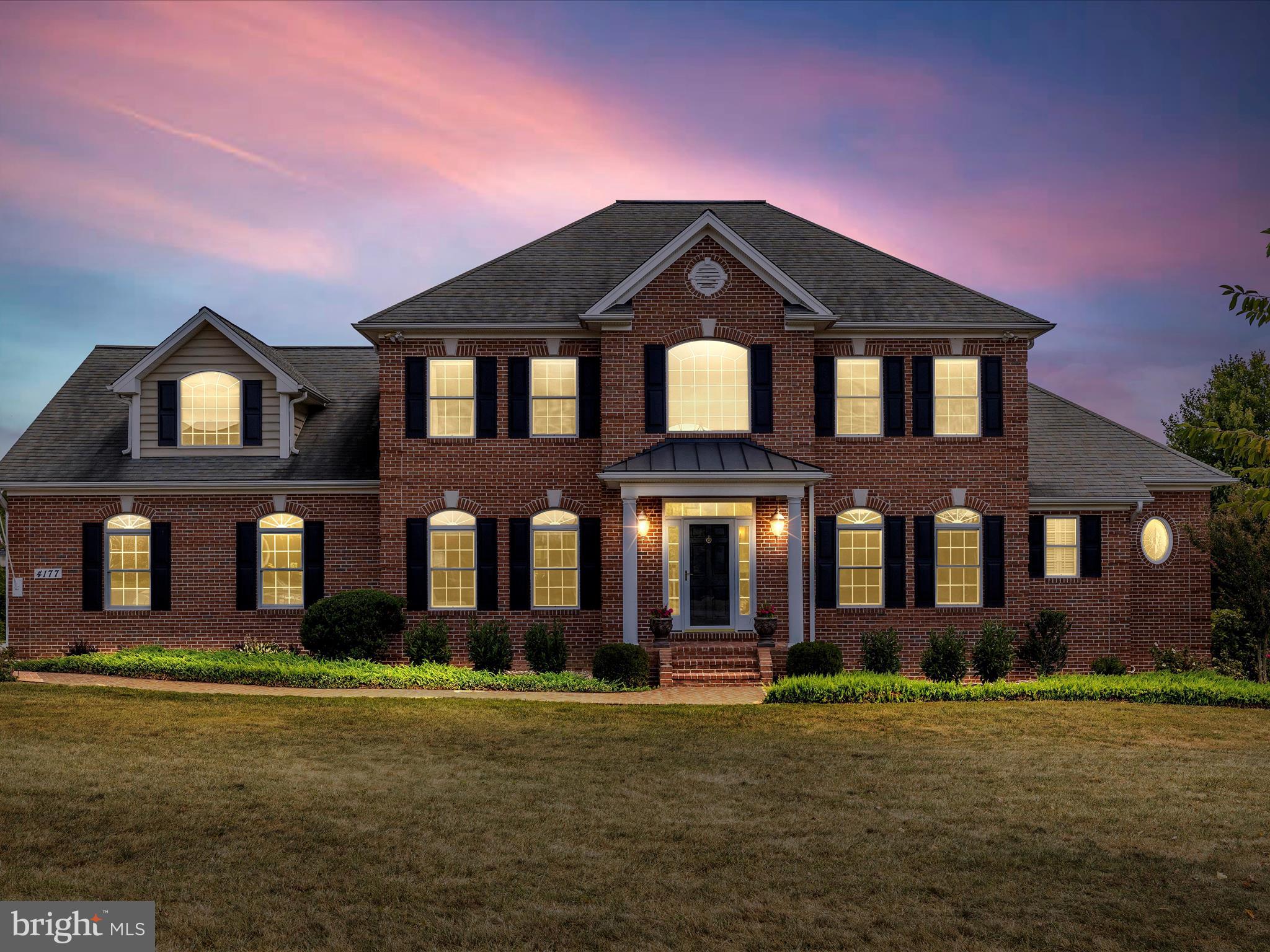 CAROLINES CROSSING - Residential