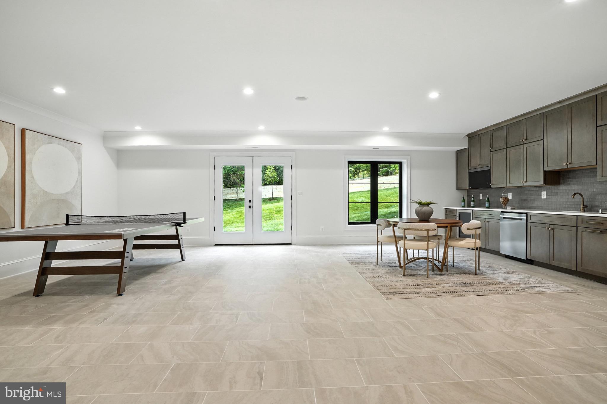 STERLING - Residential