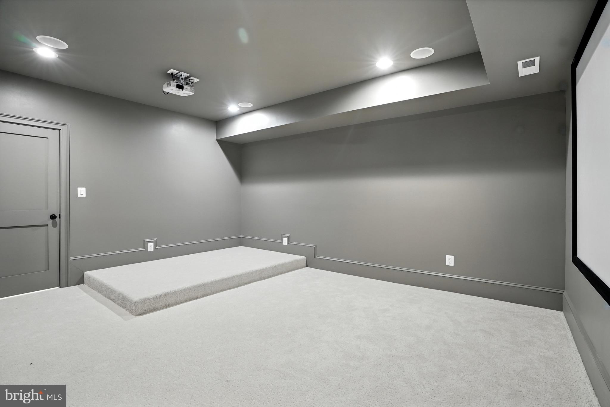 STERLING - Residential