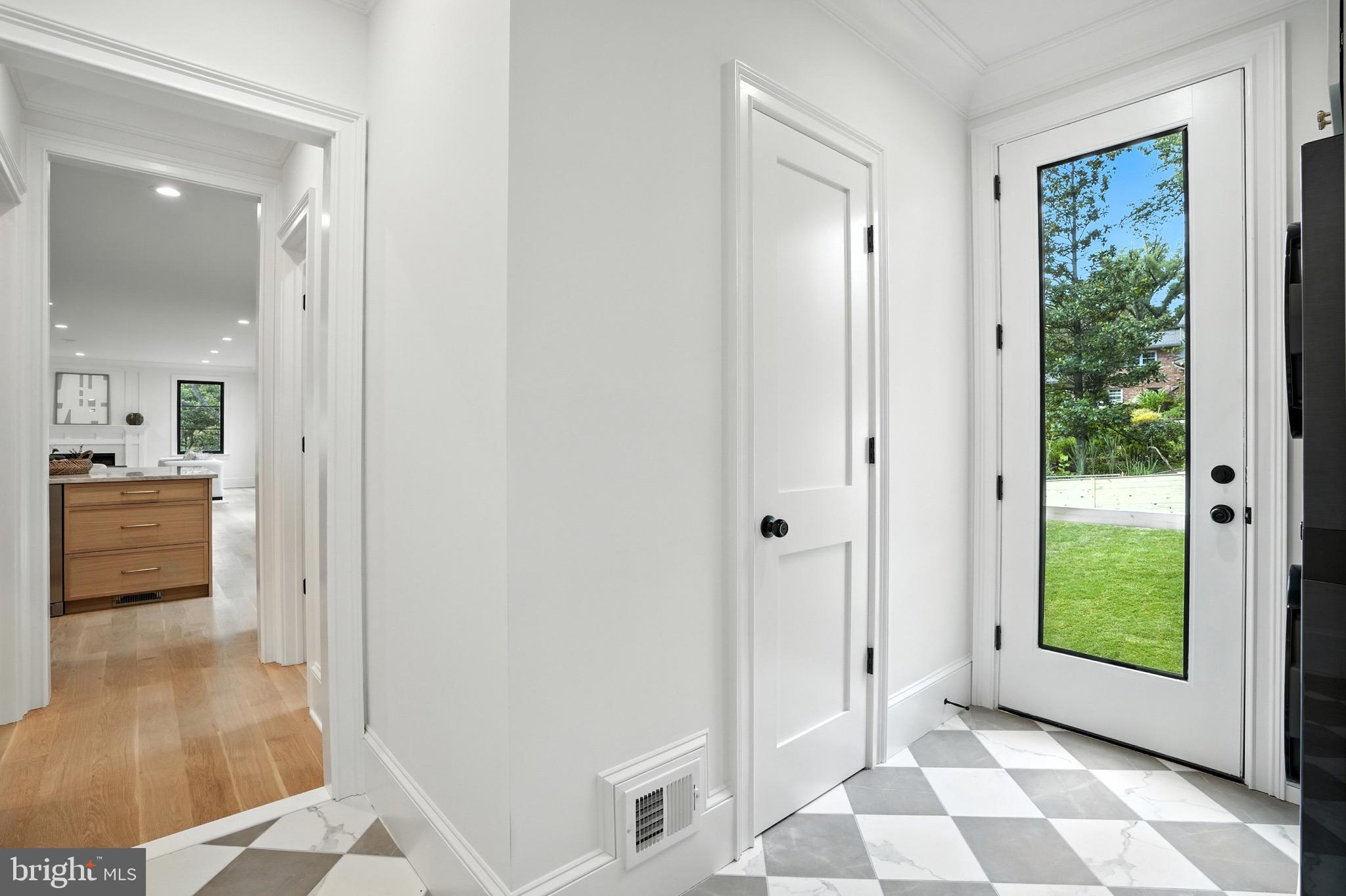 STERLING - Residential