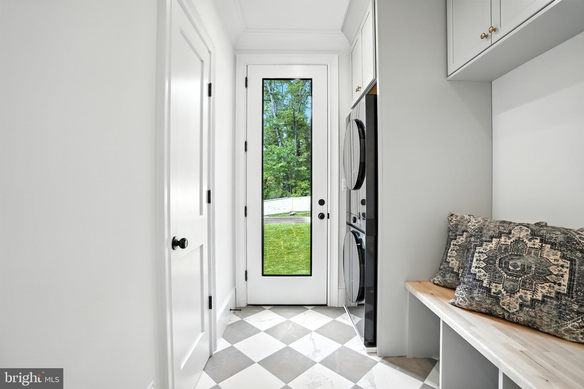 STERLING - Residential