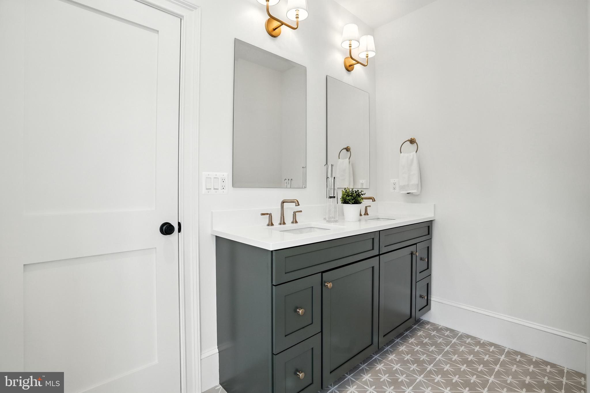 STERLING - Residential