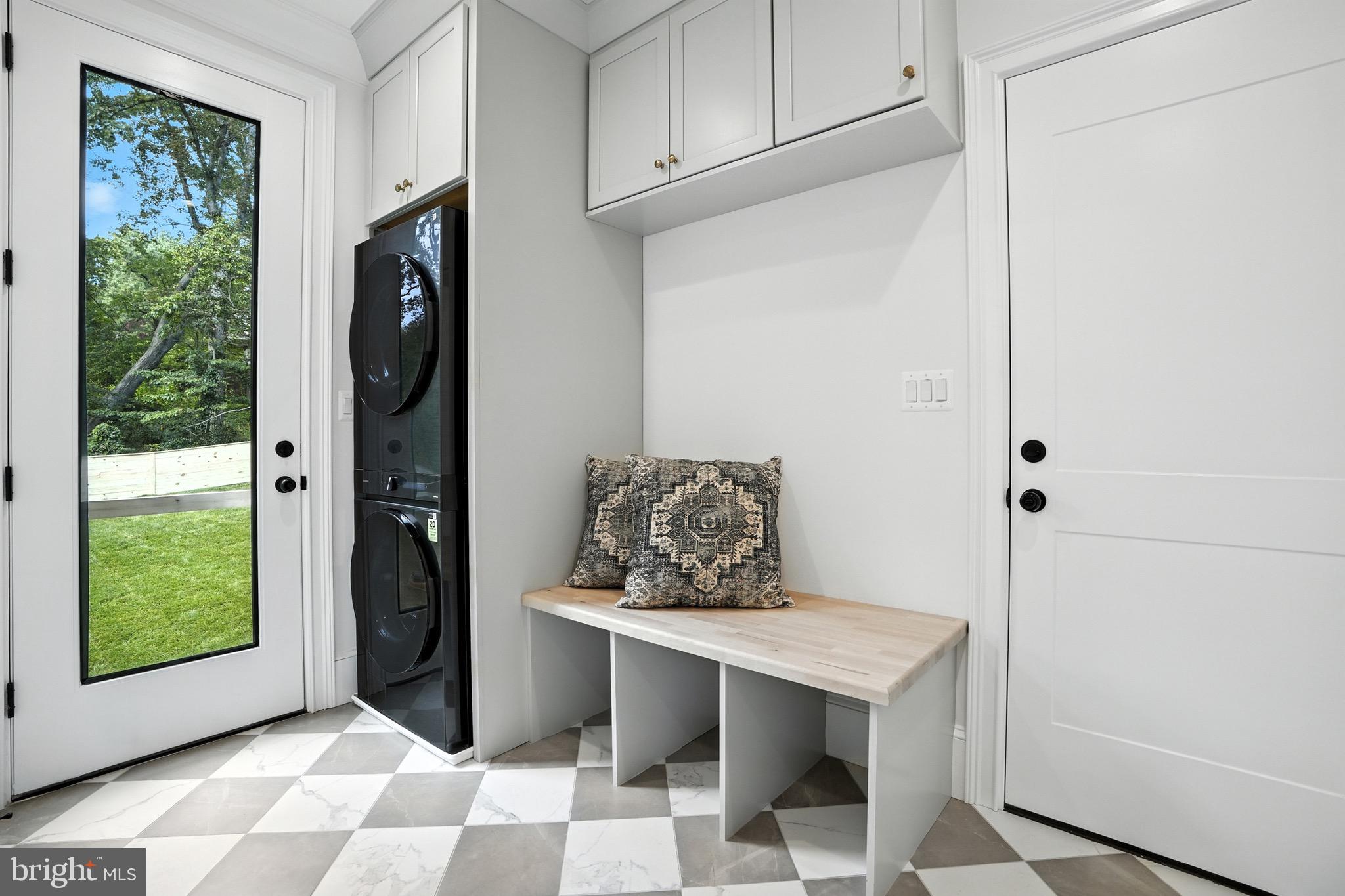 STERLING - Residential