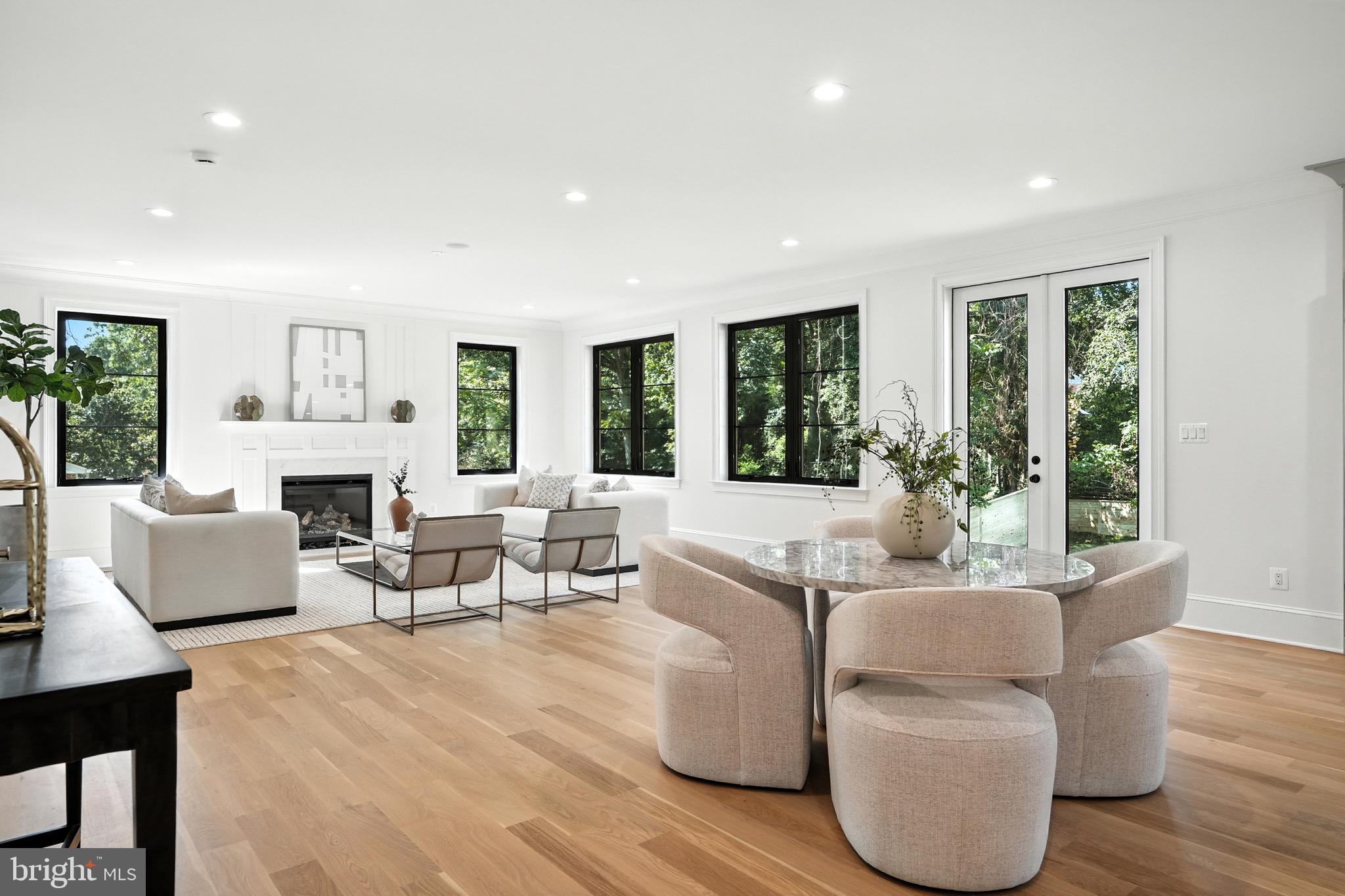 STERLING - Residential