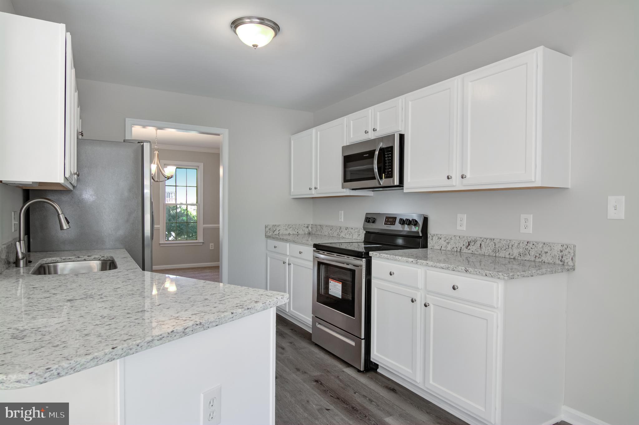 STAFFORD LAKES VILLAGE - Residential