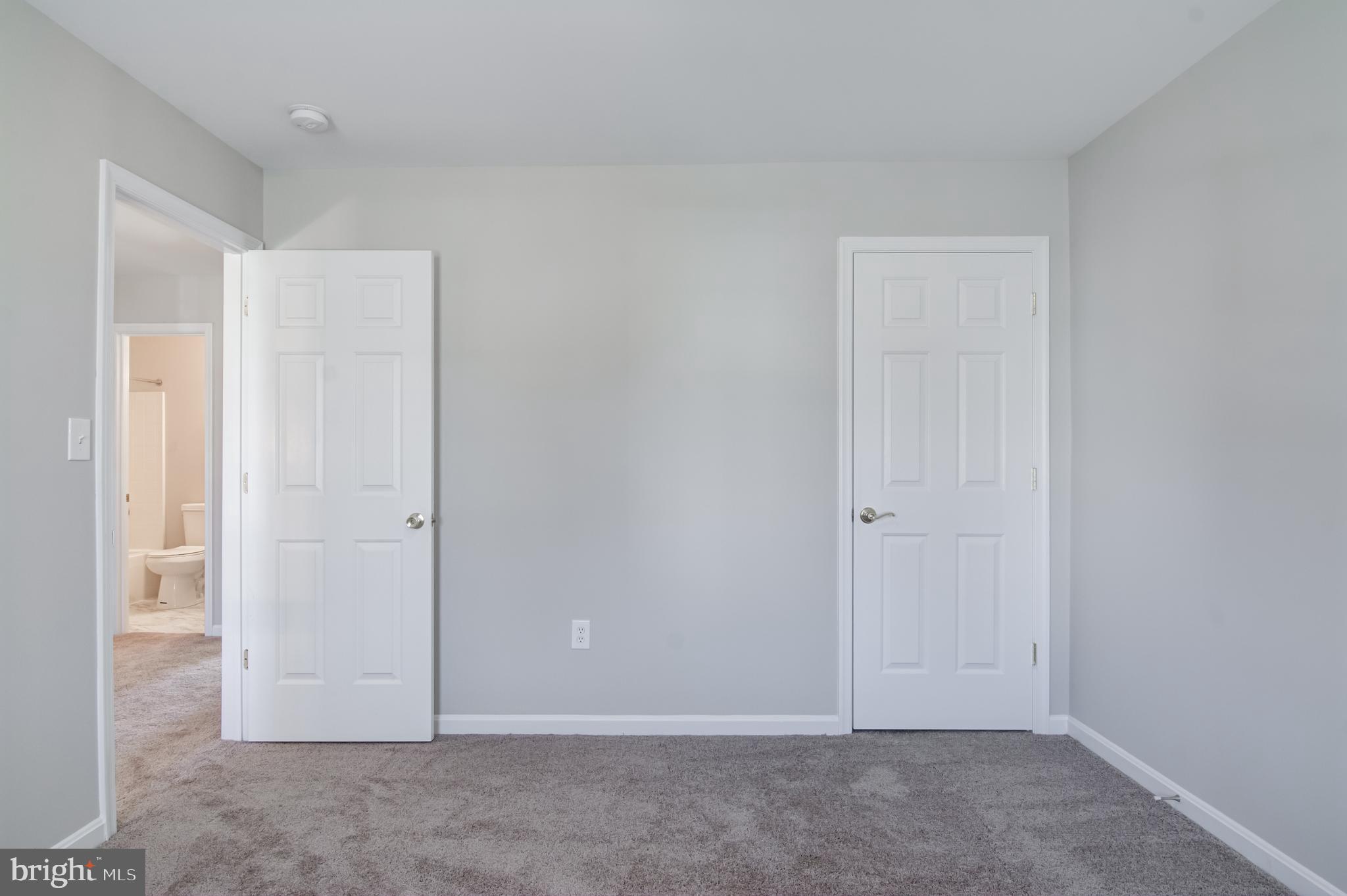 STAFFORD LAKES VILLAGE - Residential