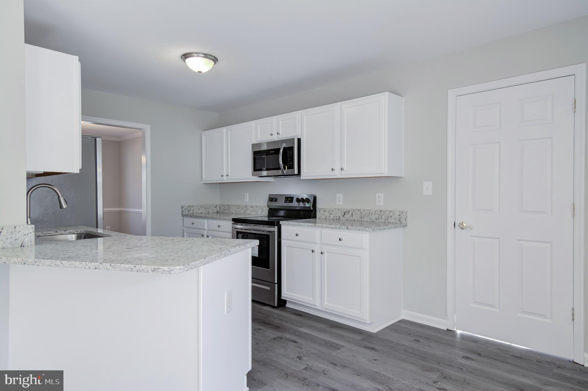 STAFFORD LAKES VILLAGE - Residential