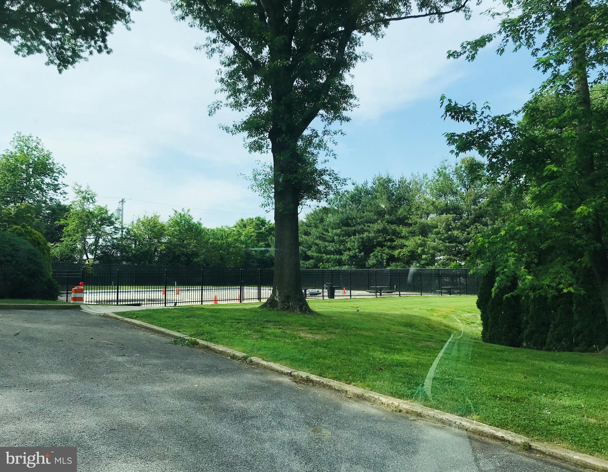 VALLEYBROOK - Residential Lease