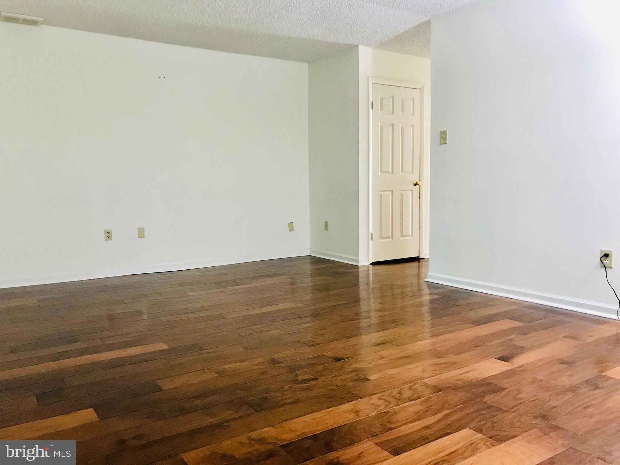 VALLEYBROOK - Residential Lease