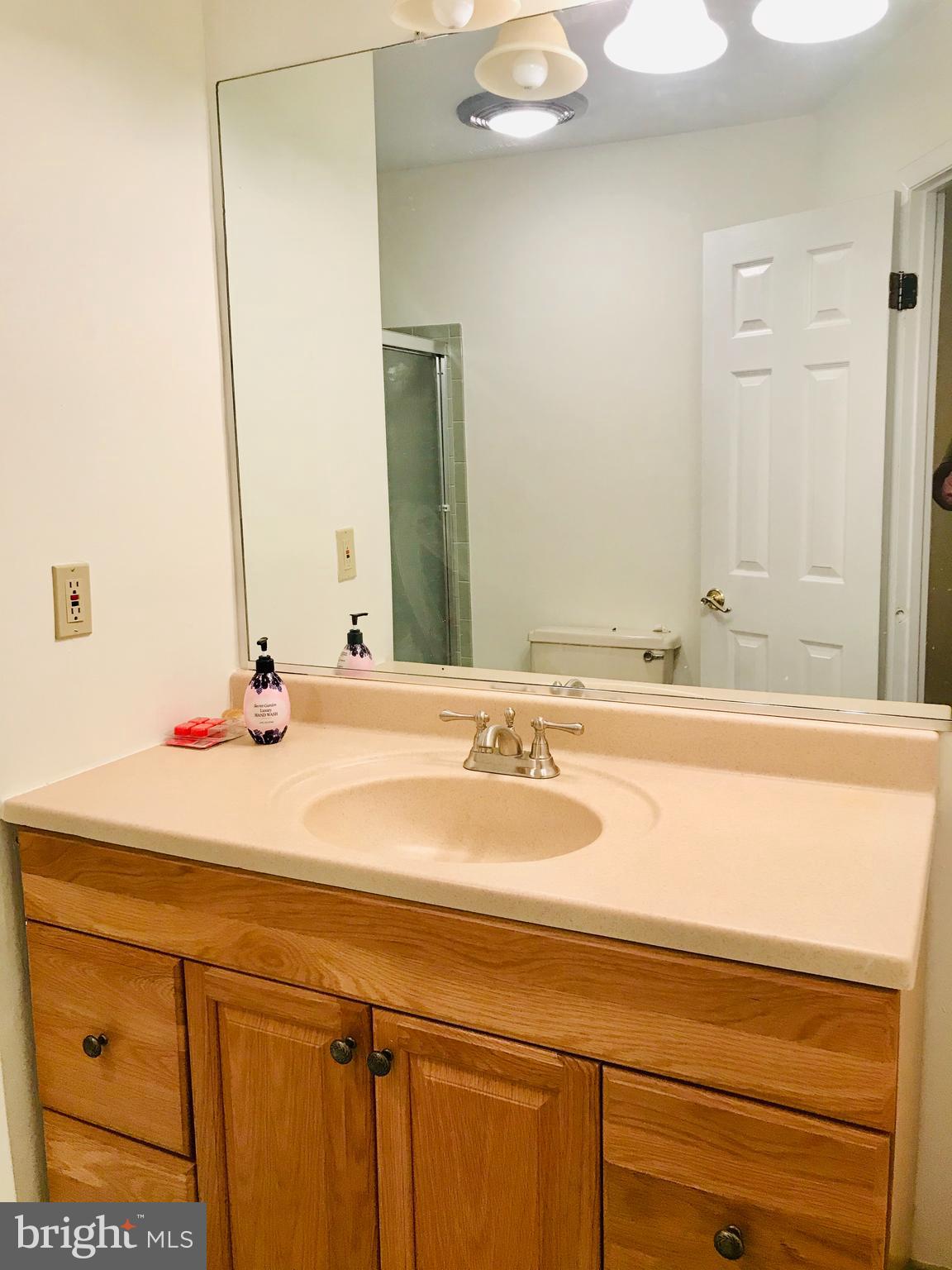 VALLEYBROOK - Residential Lease