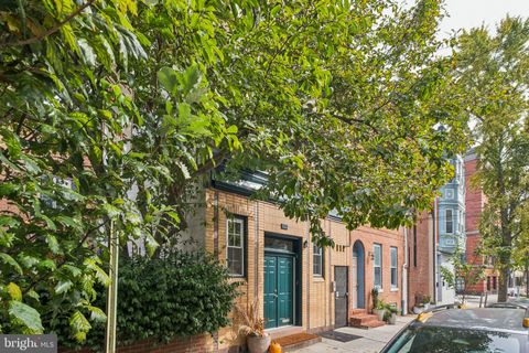 755 S 3RD STREET A PHILADELPHIA PA 19147