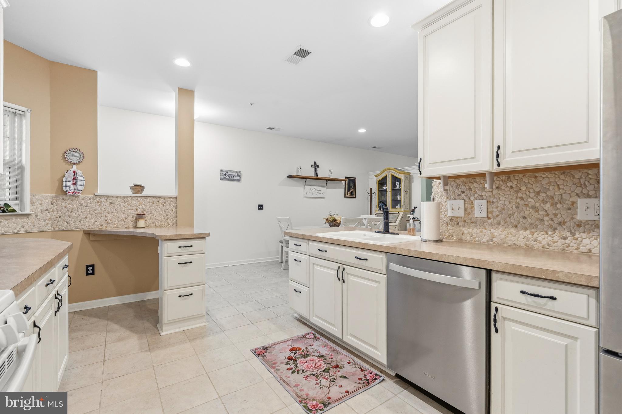 ARBOURS AT MORGAN CR - Residential