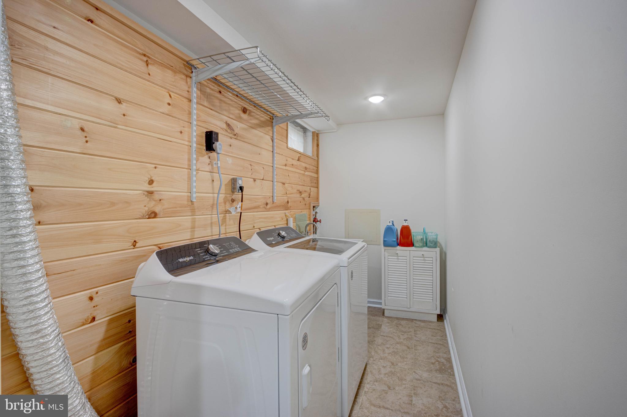 LINTHICUM HEIGHTS - Residential Lease