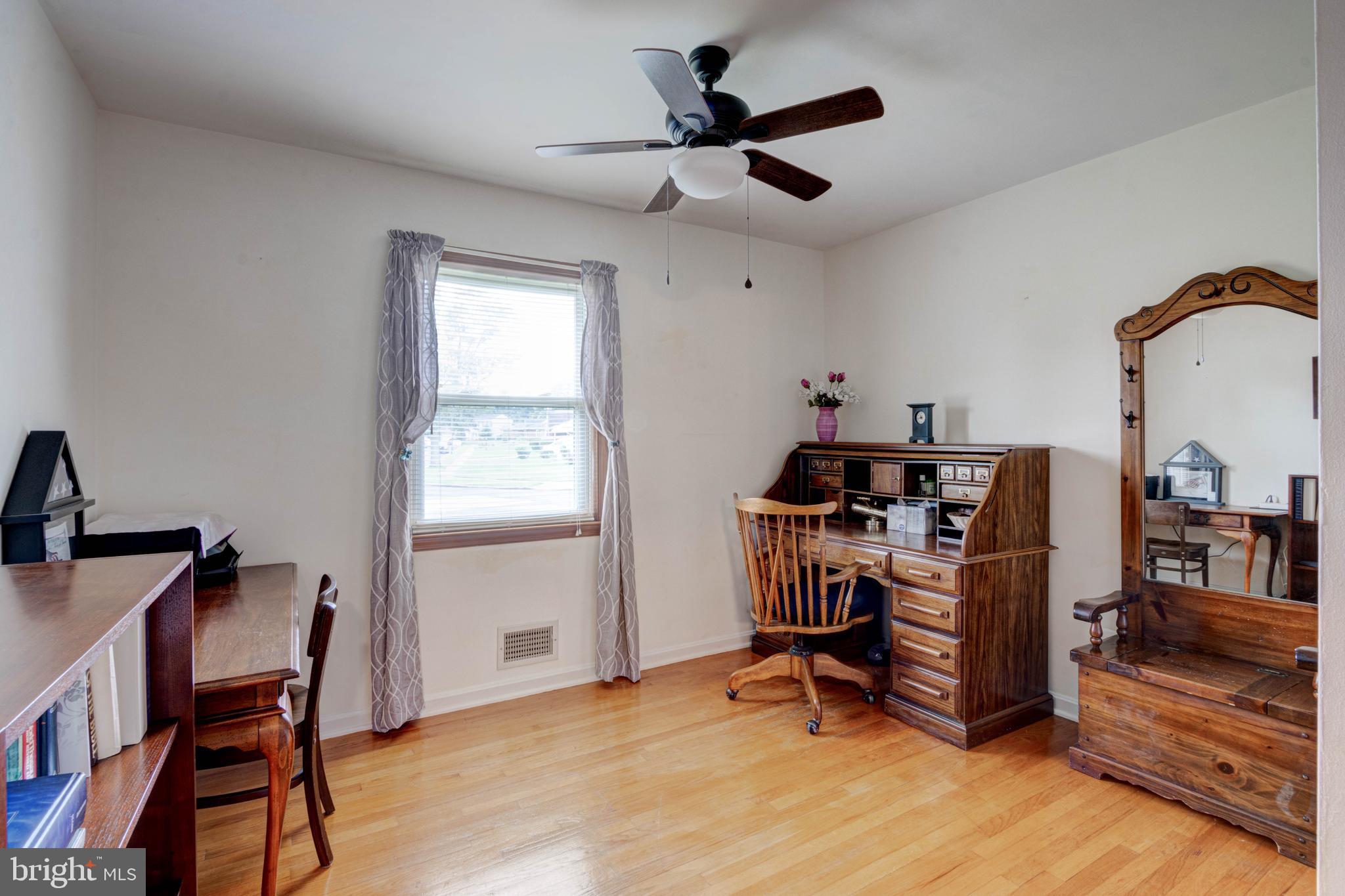 LINTHICUM HEIGHTS - Residential Lease