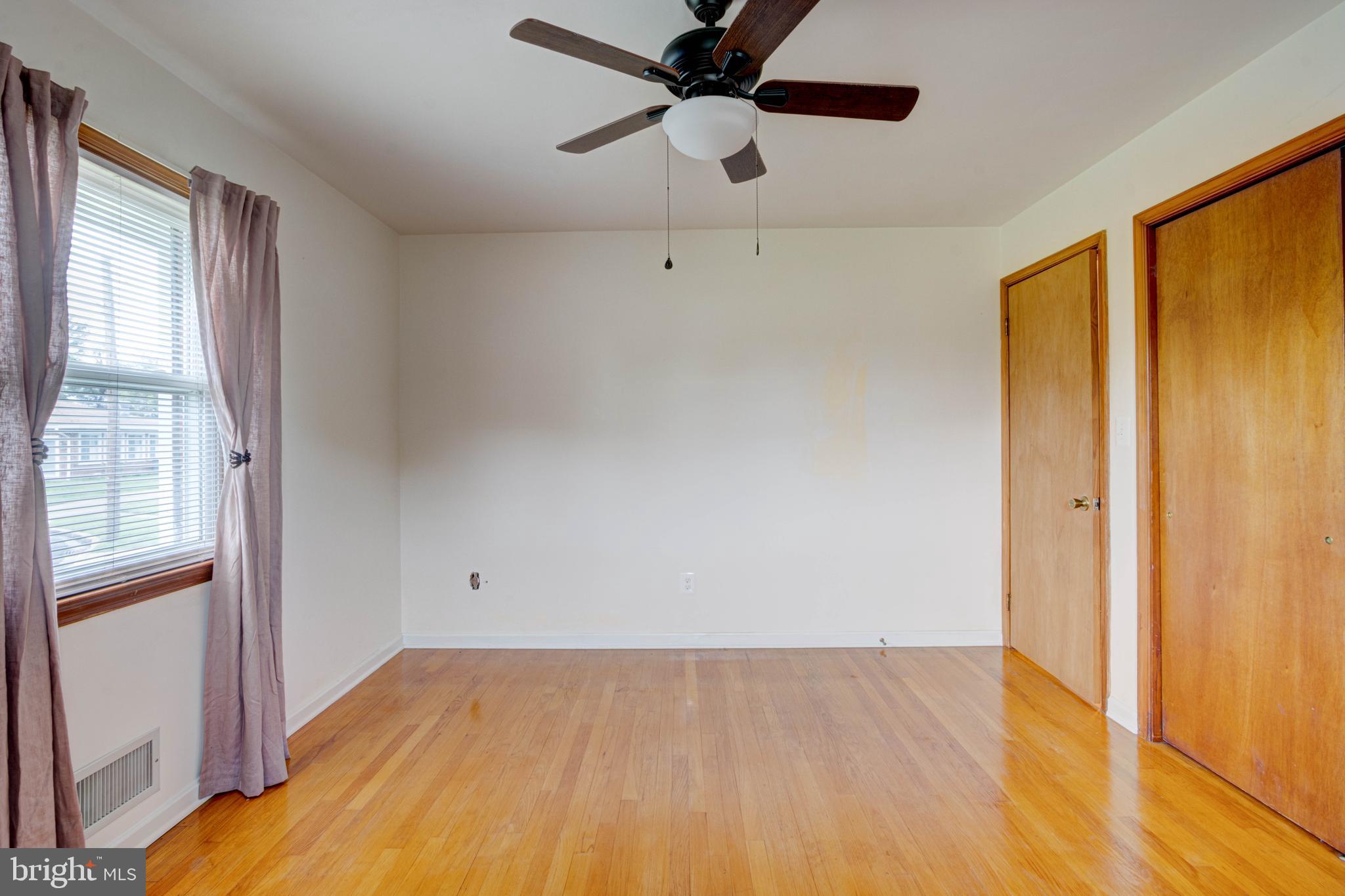 LINTHICUM HEIGHTS - Residential Lease