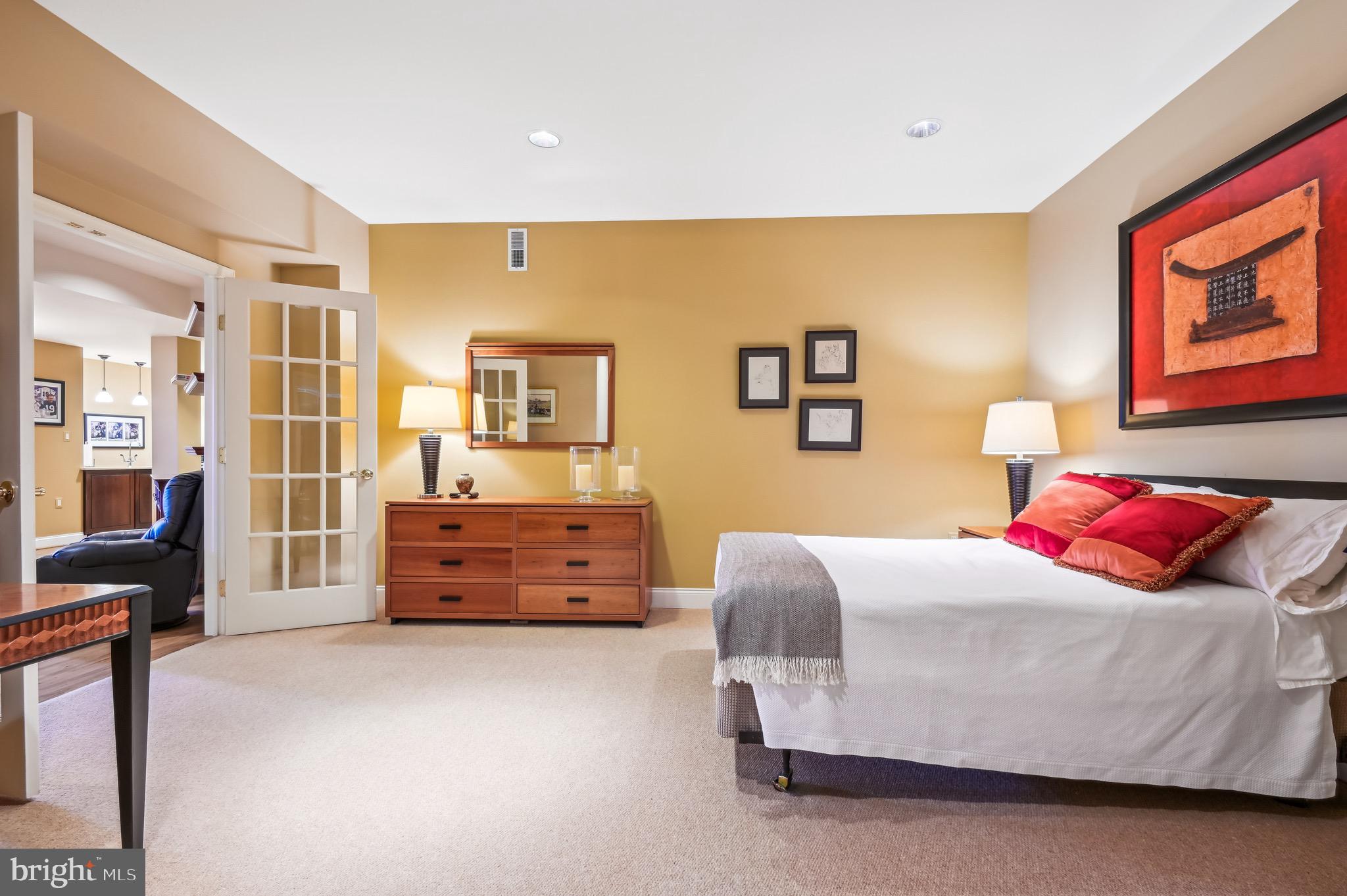 BRAESIDE - Residential