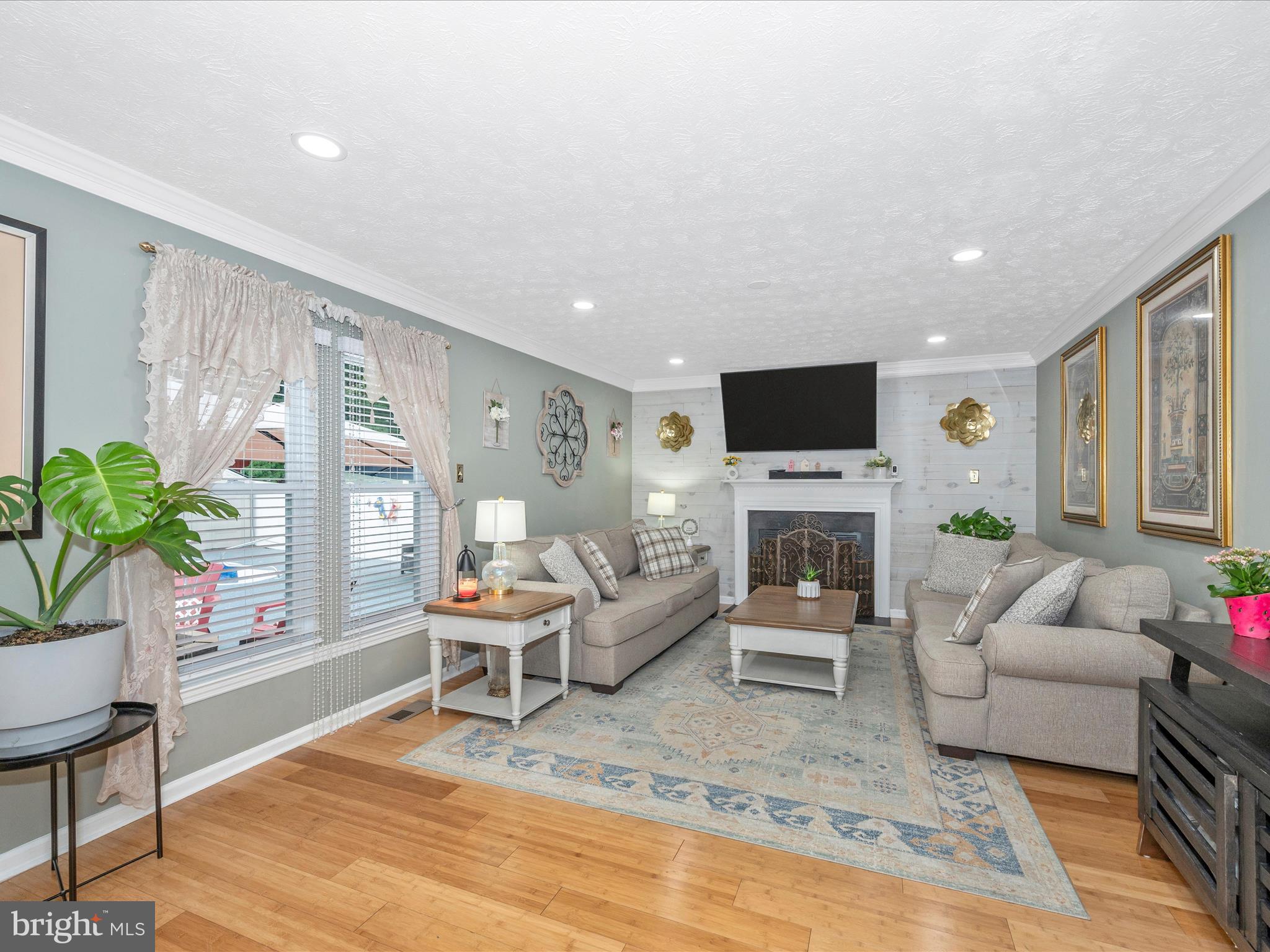 GOLF VIEW - Residential