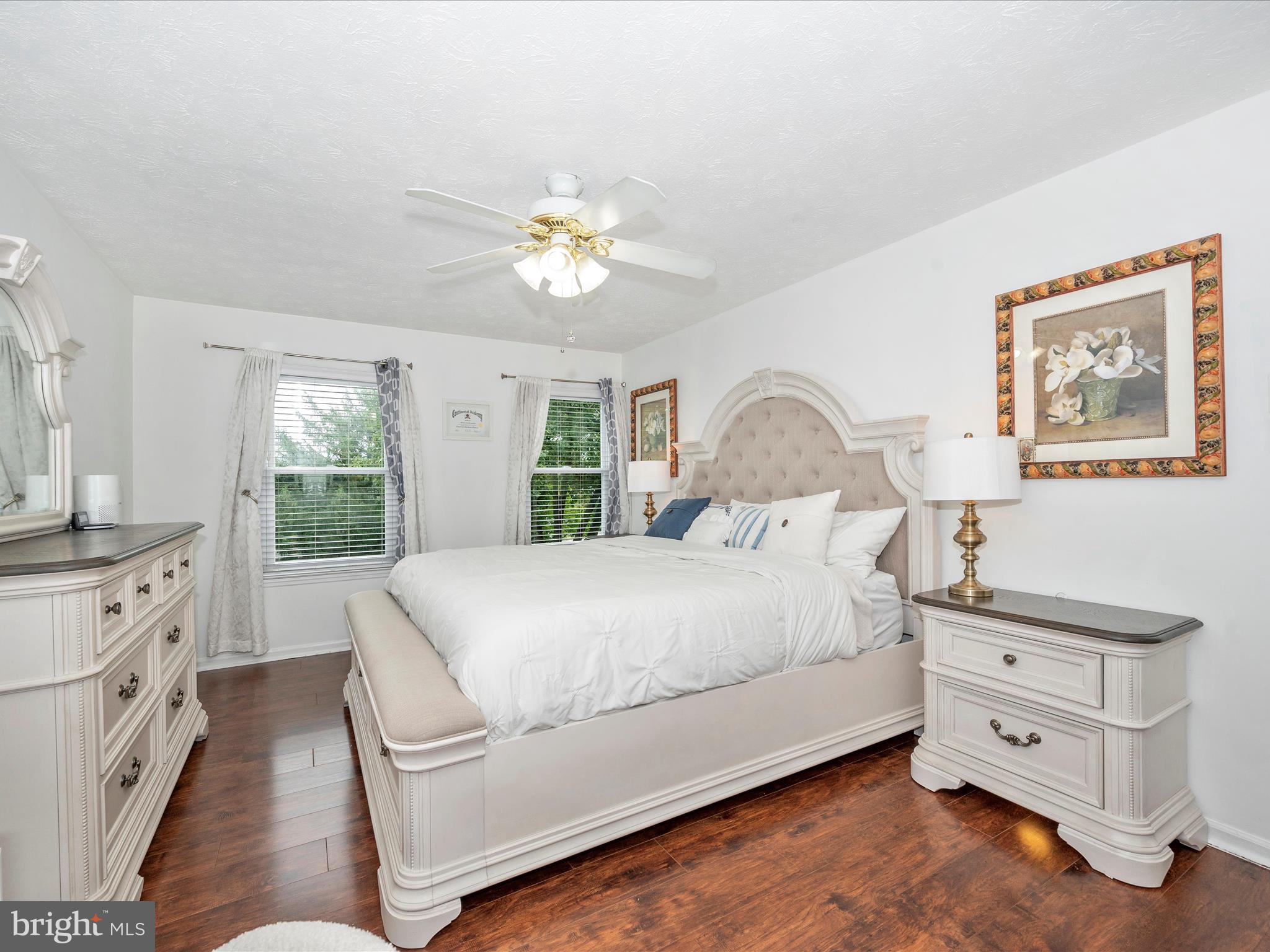 GOLF VIEW - Residential