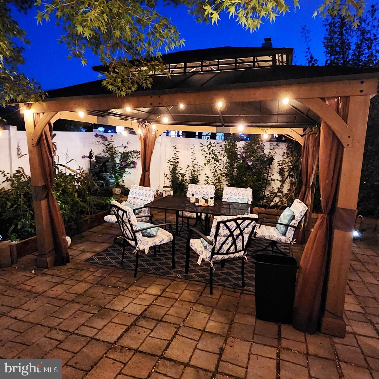 GOLF VIEW - Residential