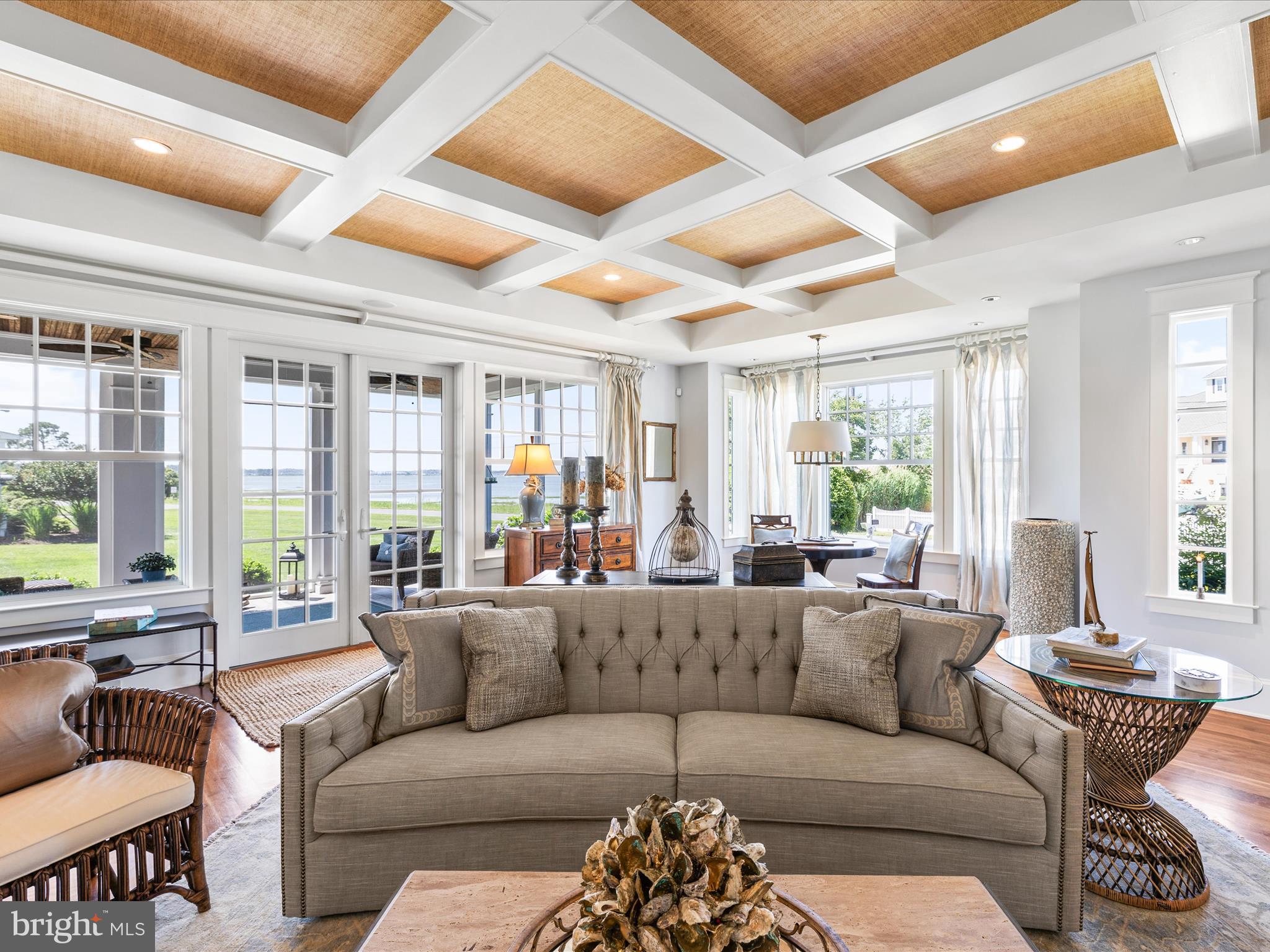 CAPTAINS HILL - Residential