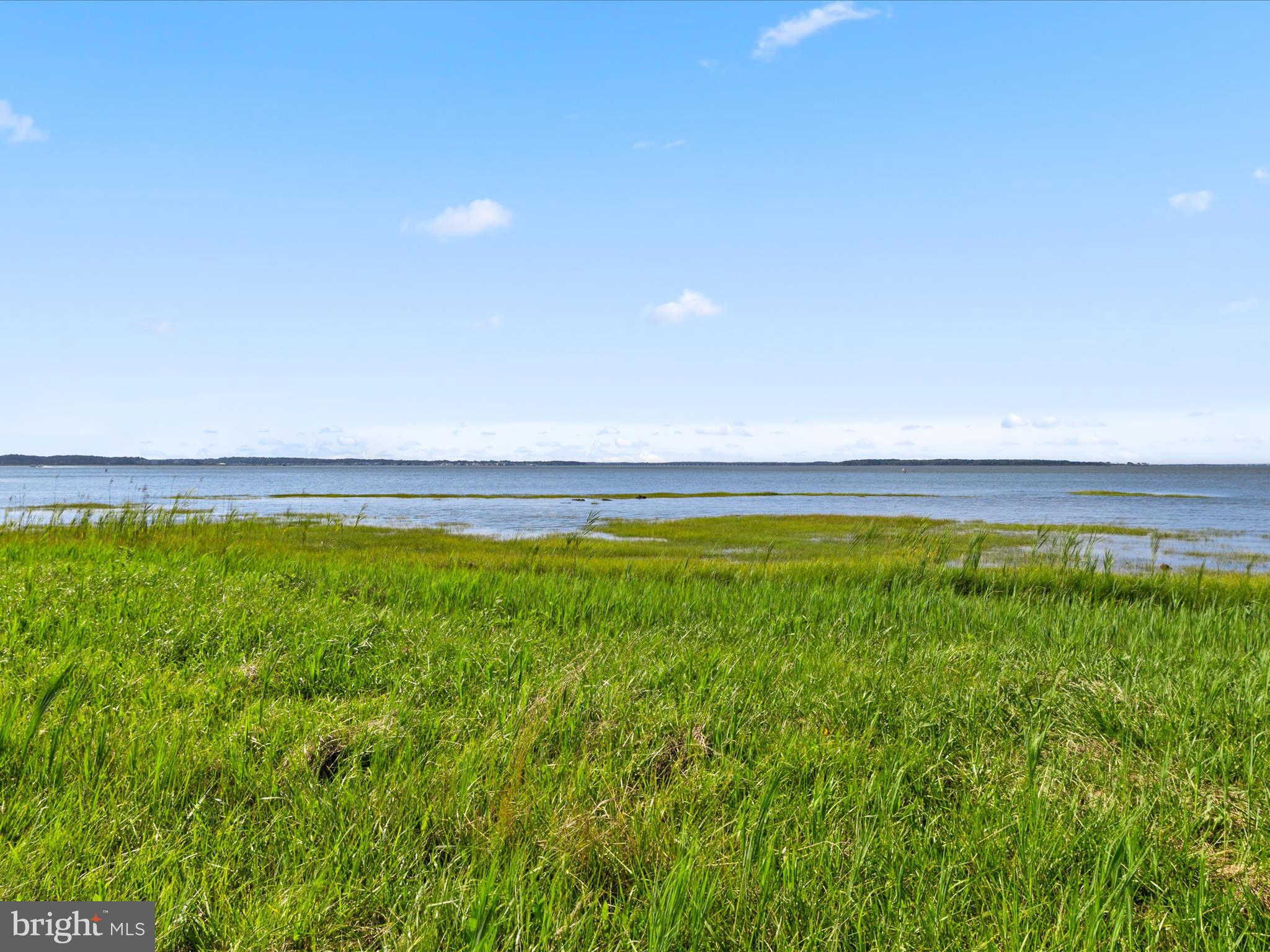 CAPTAINS HILL - Residential