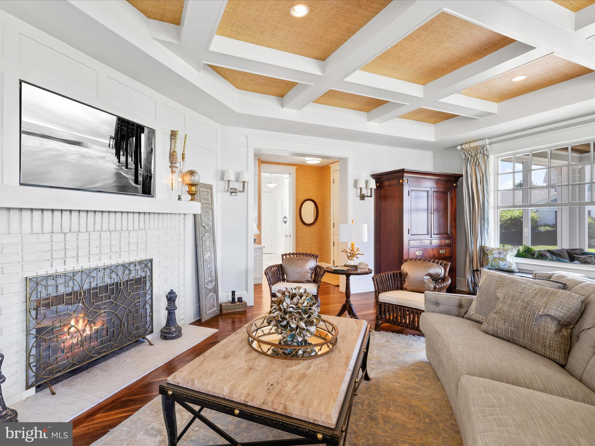 CAPTAINS HILL - Residential