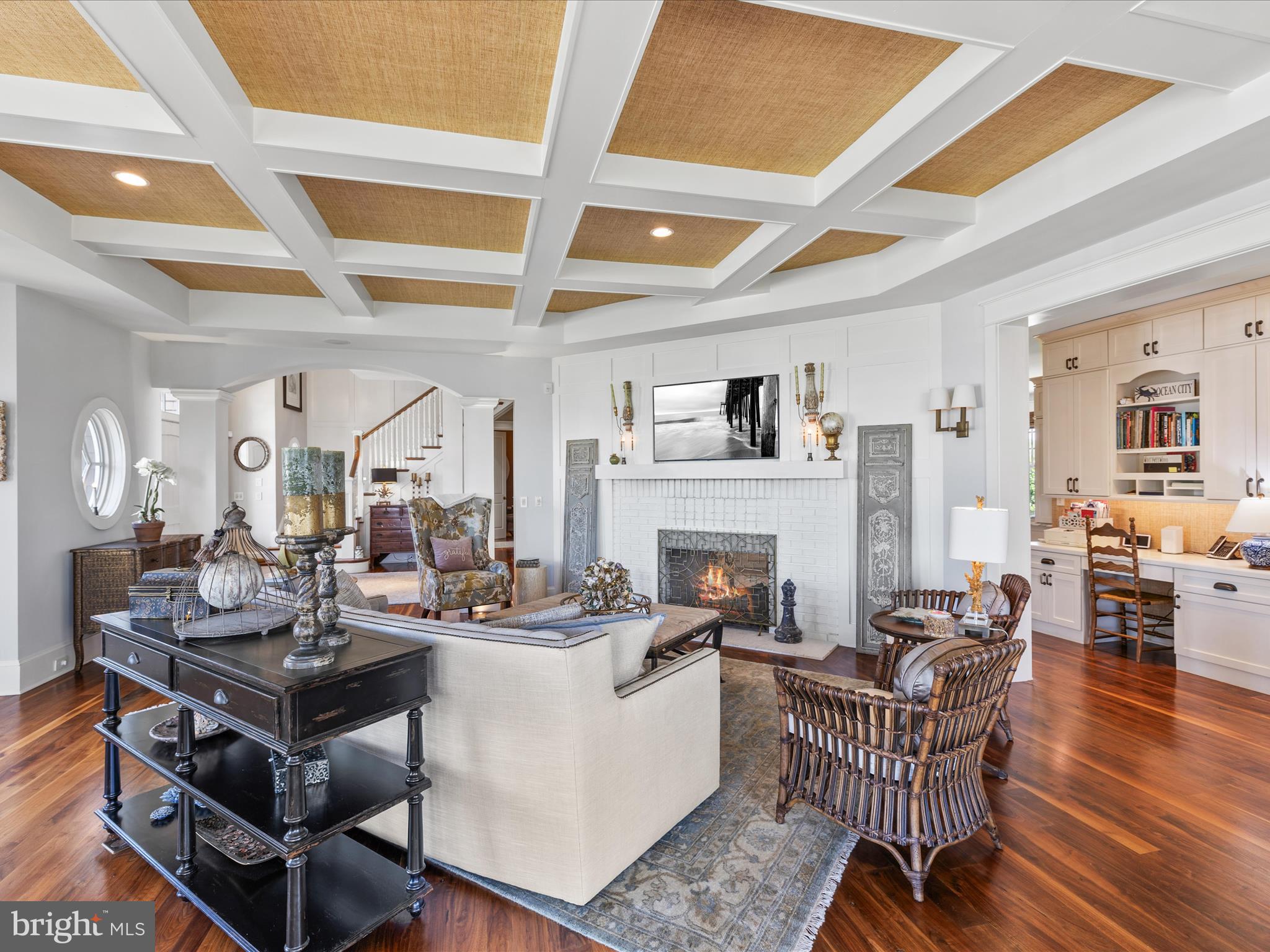 CAPTAINS HILL - Residential