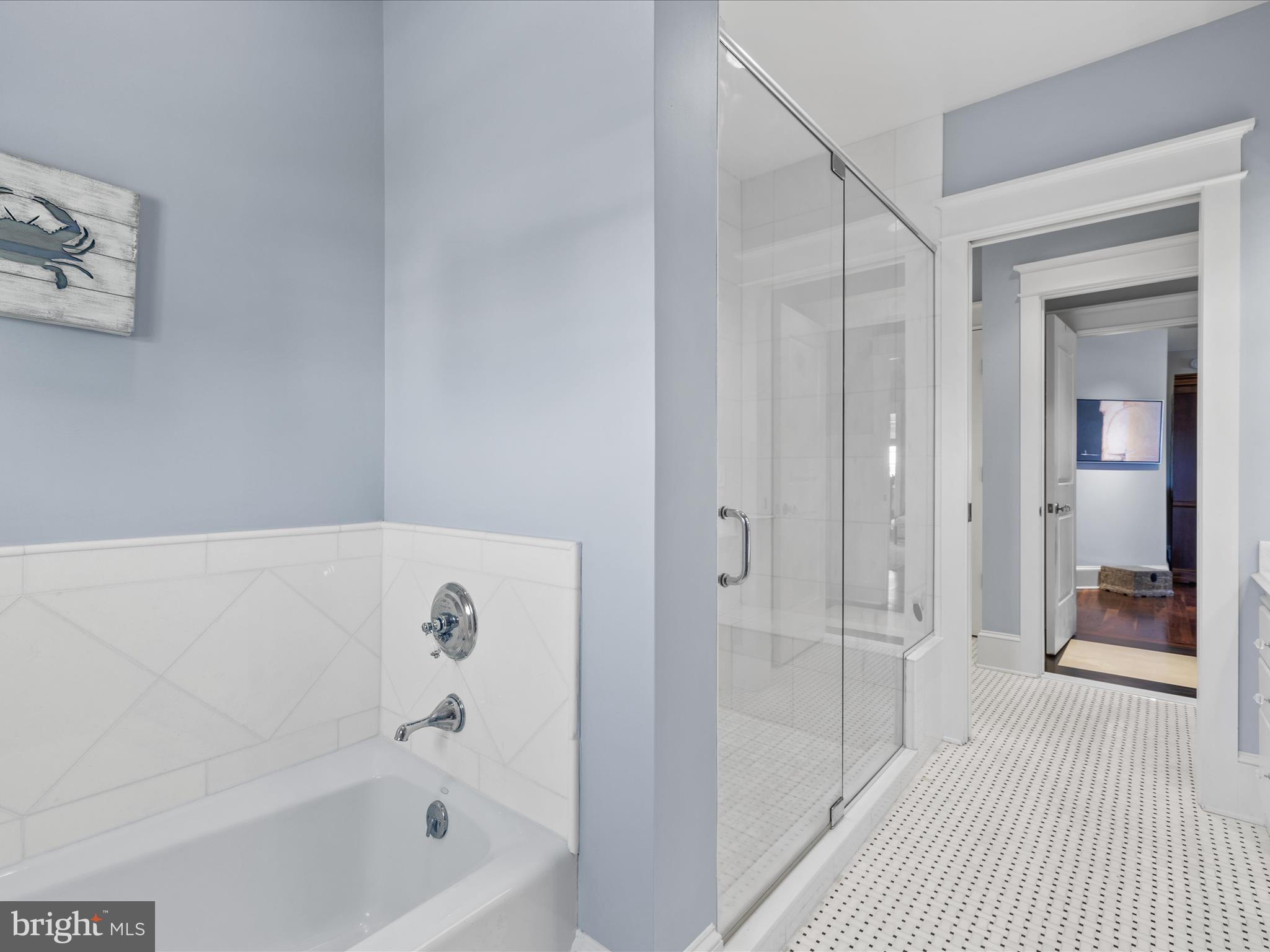 CAPTAINS HILL - Residential