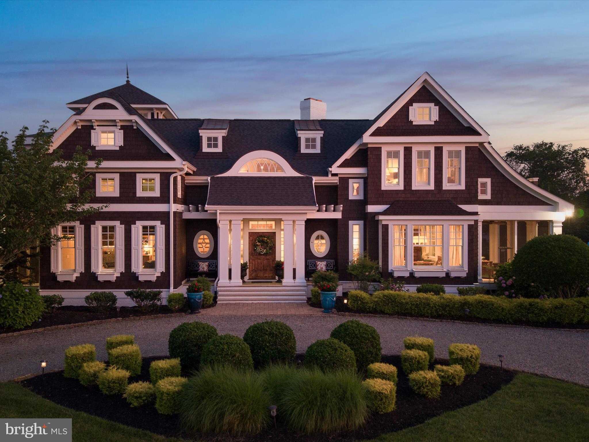 CAPTAINS HILL - Residential