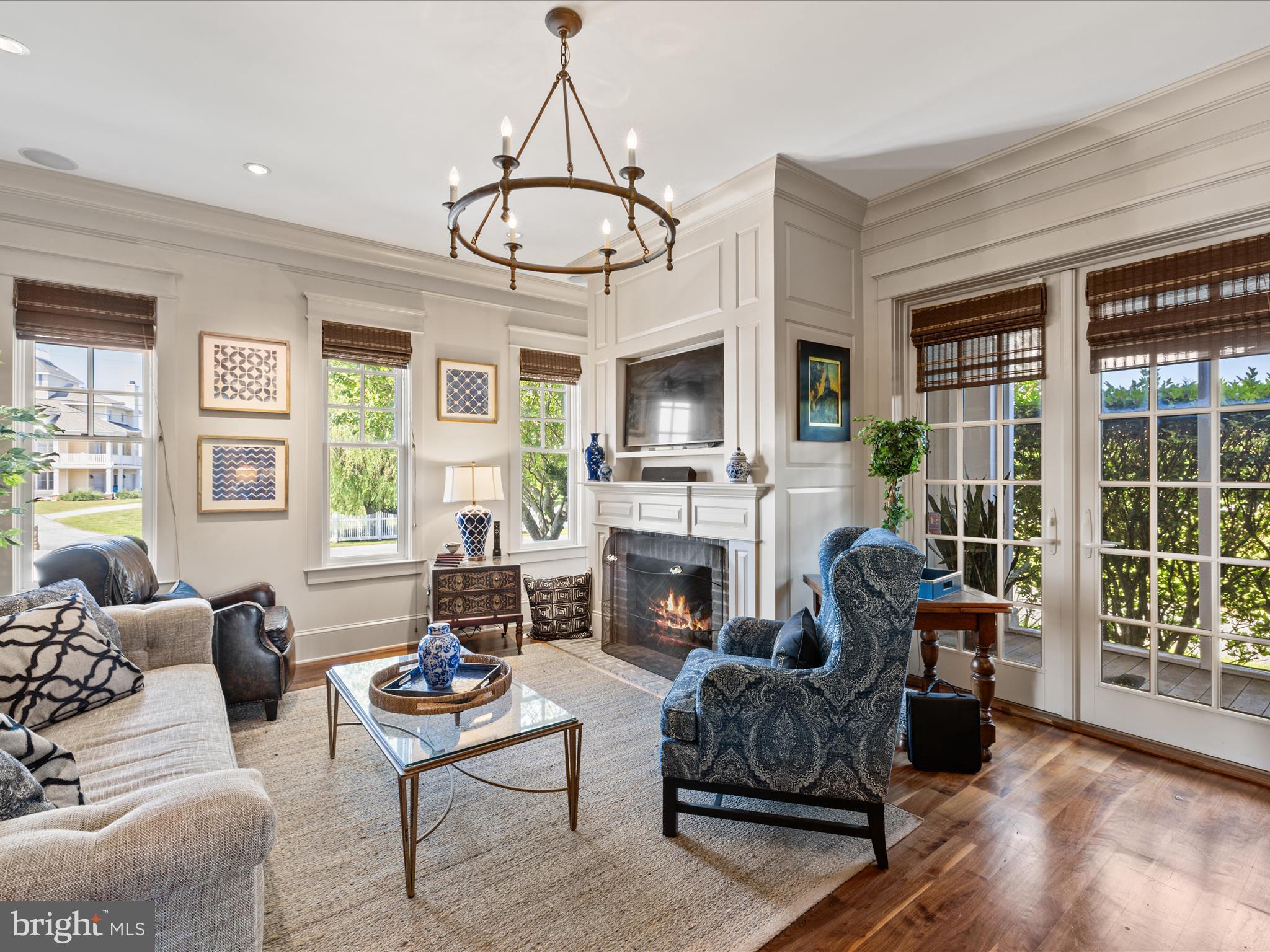 CAPTAINS HILL - Residential