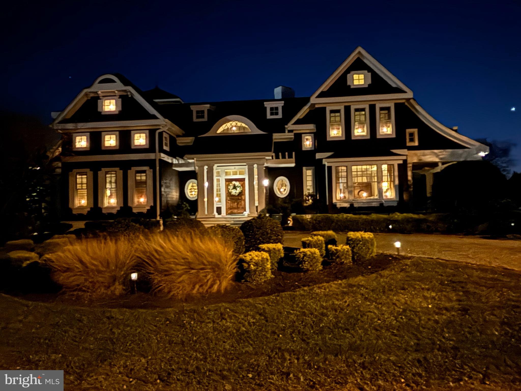 CAPTAINS HILL - Residential