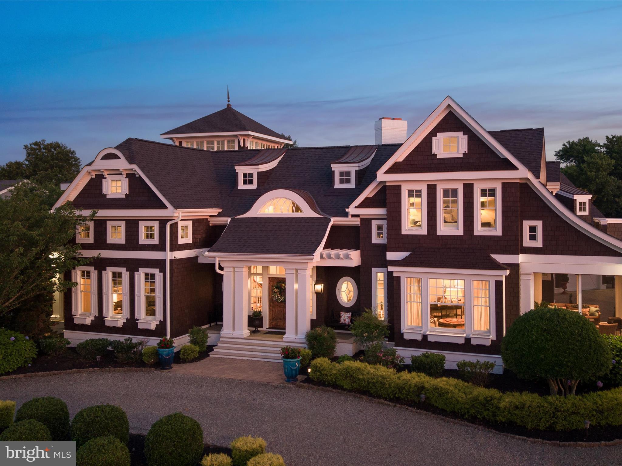 CAPTAINS HILL - Residential