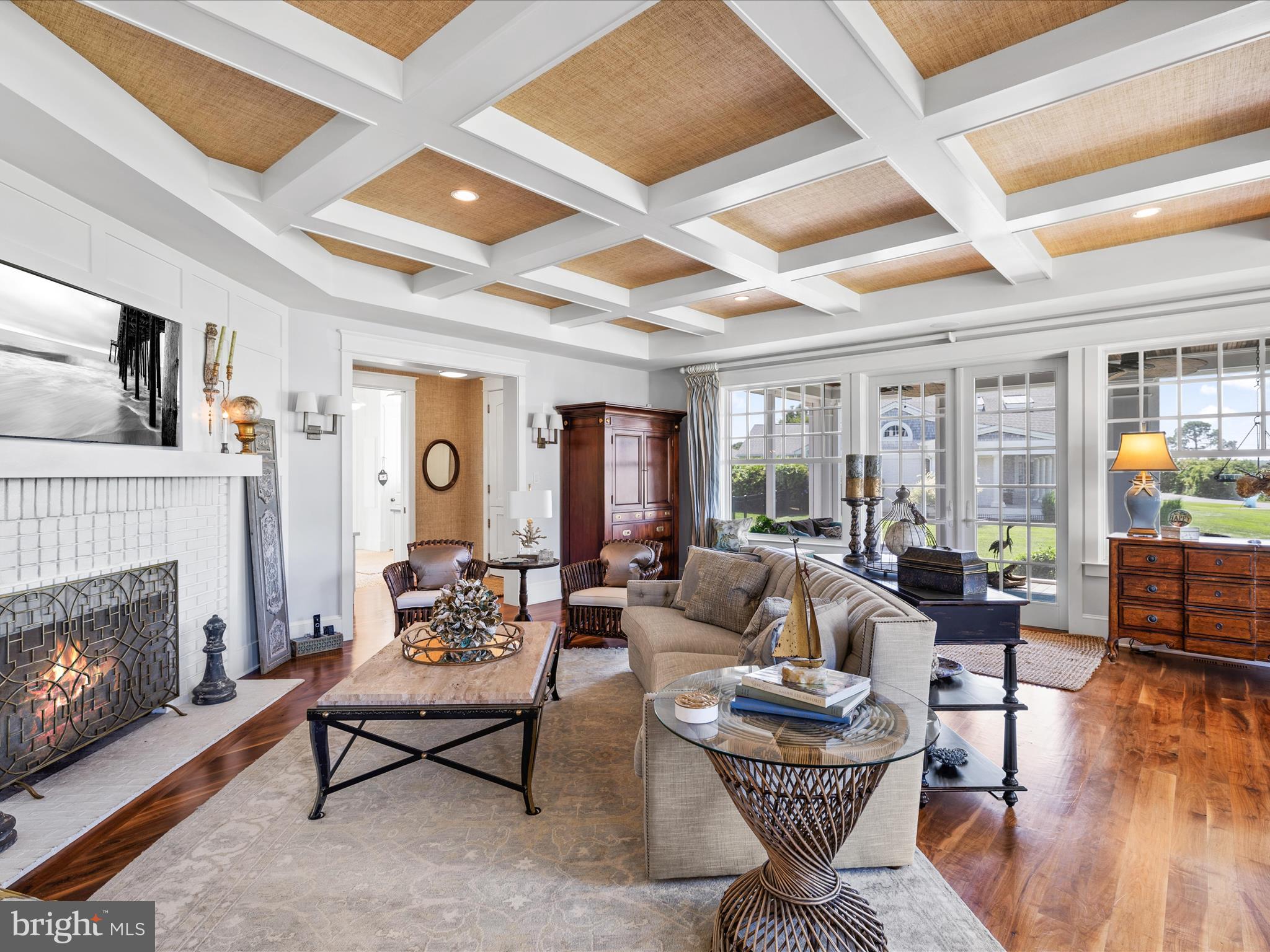 CAPTAINS HILL - Residential